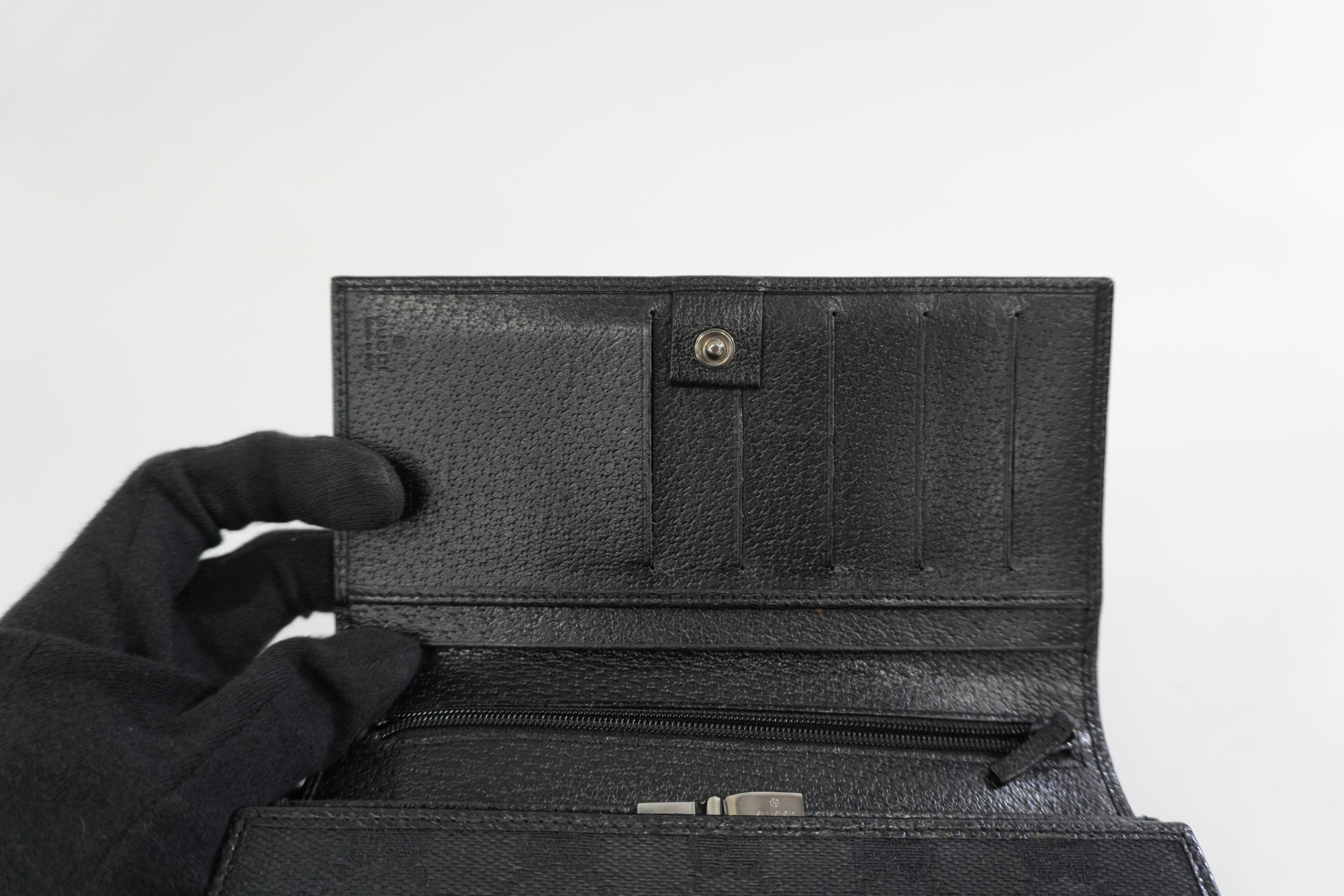Gucci Canvas Long Wallet Black Used