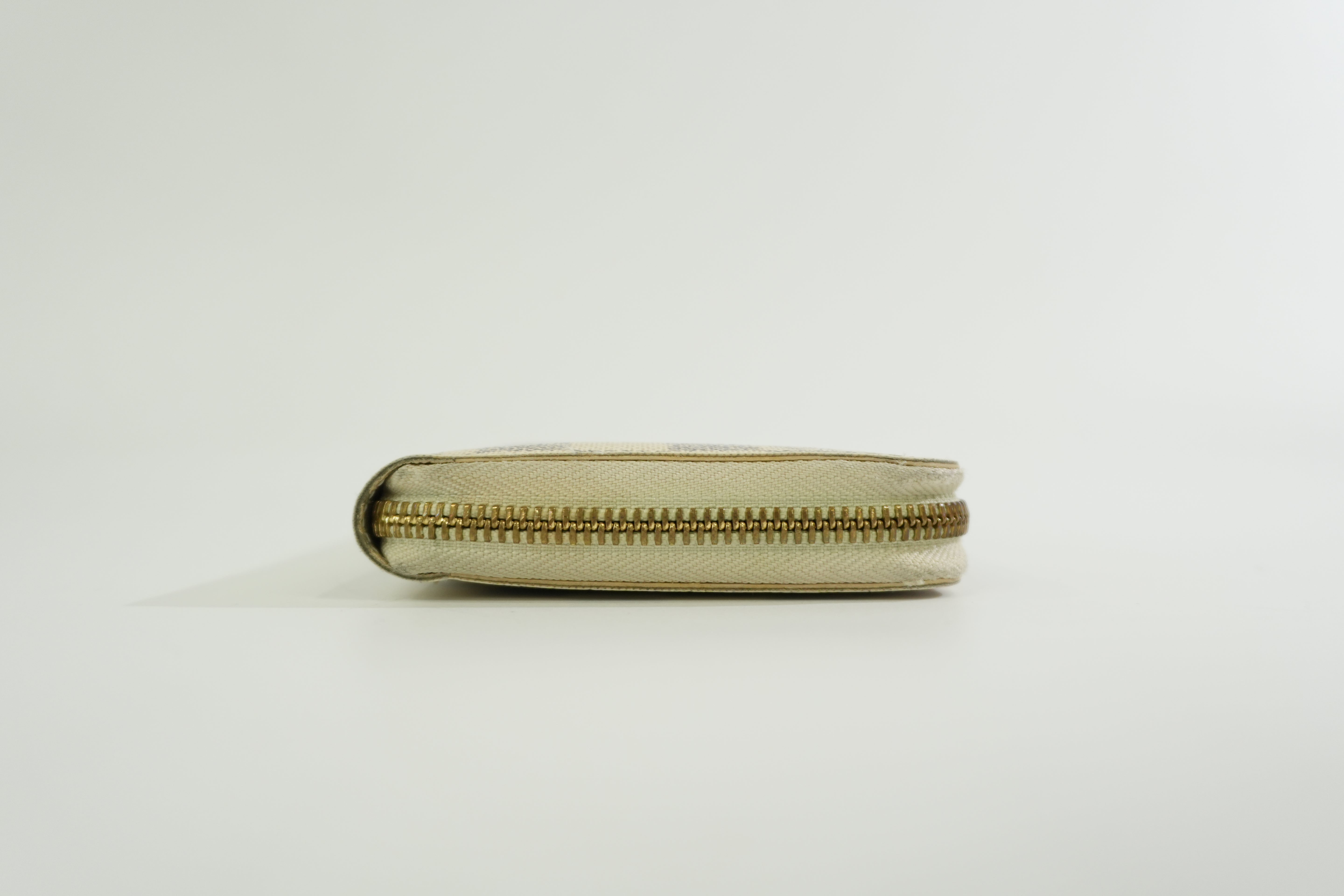 Louis Vuitton Damier Azur Zippy Wallet Used