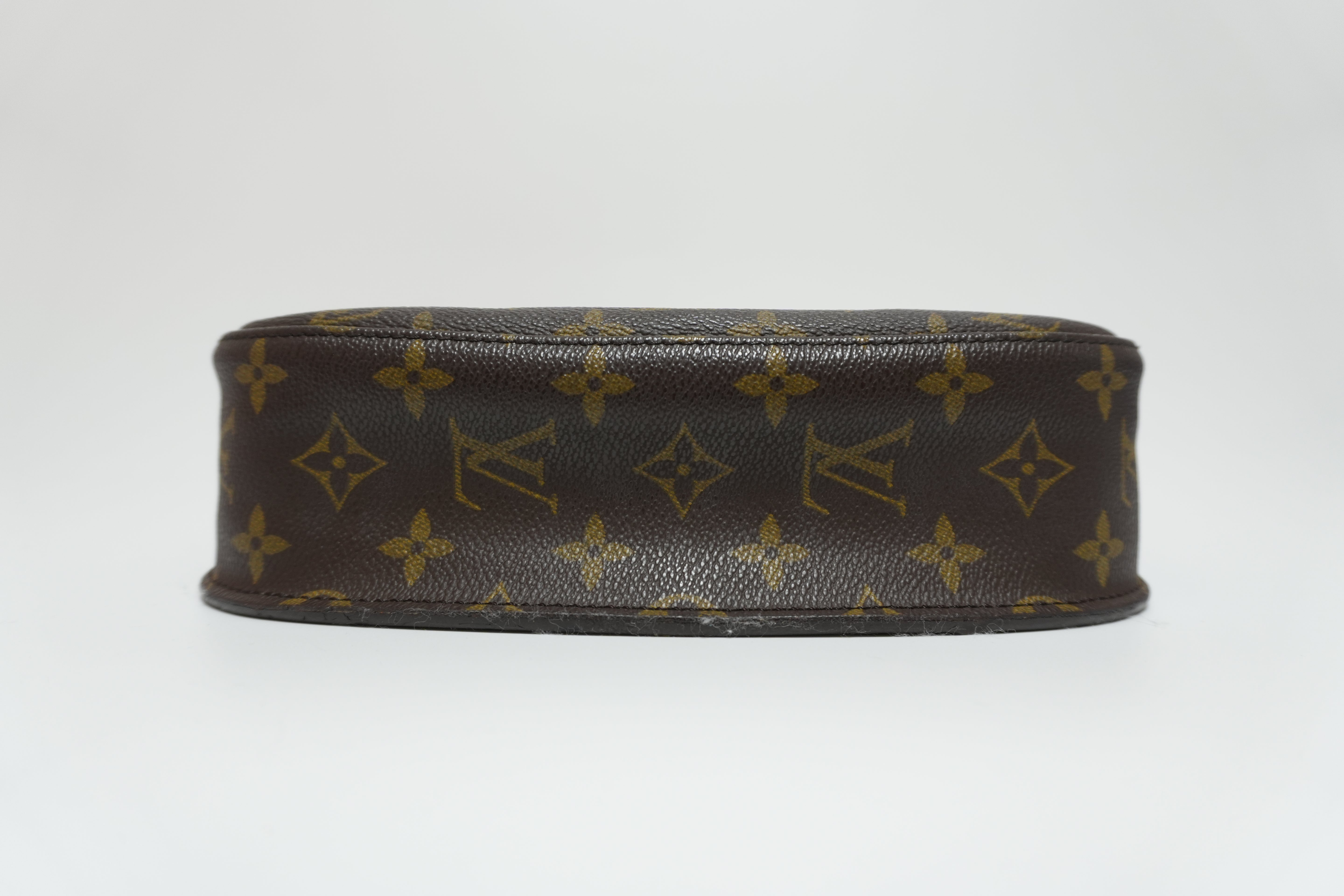 Louis Vuitton Monogram Saint Cloud GM Shoulder Bag Used