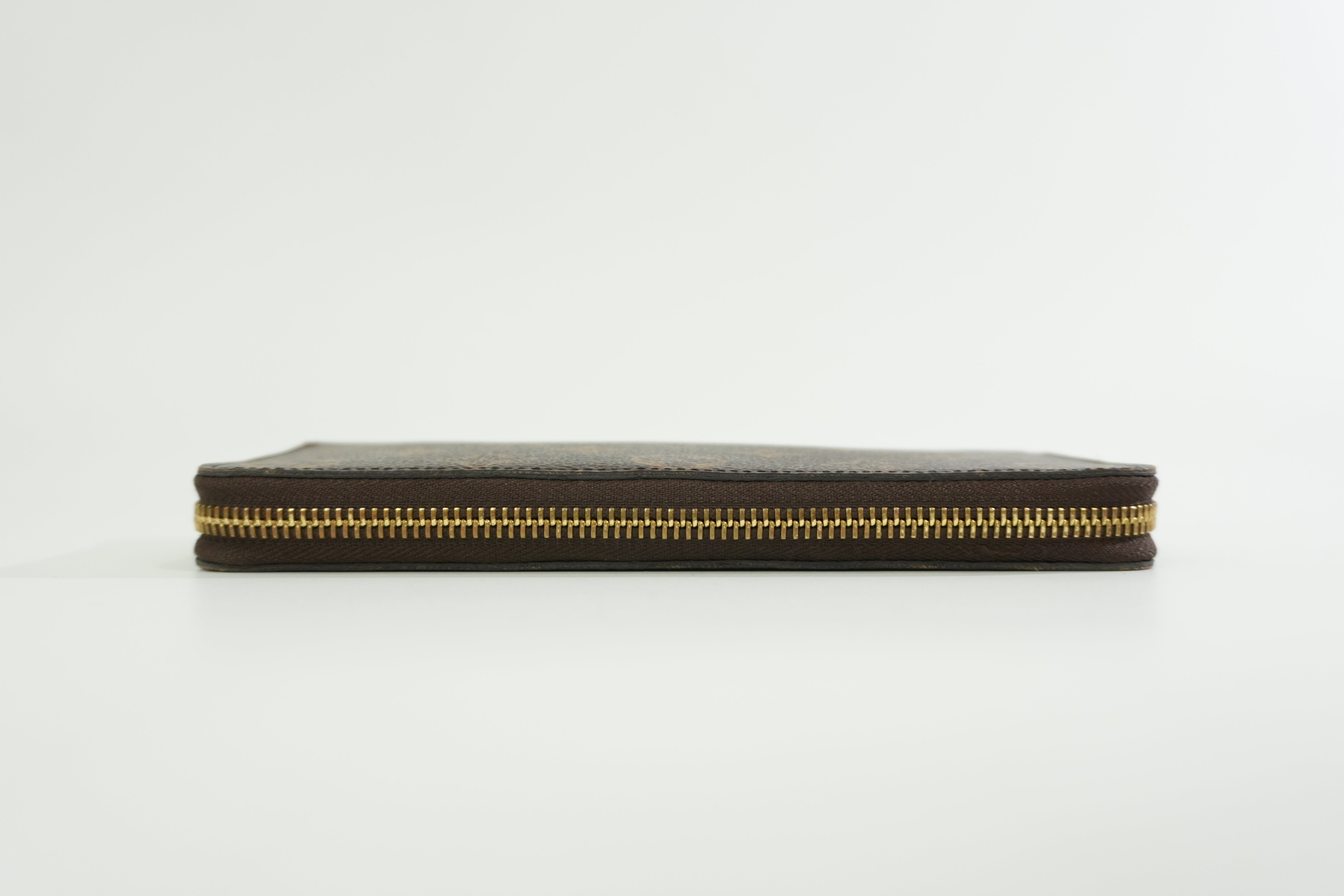 Louis Vuitton Monogram Clemence Wallet Purple Used