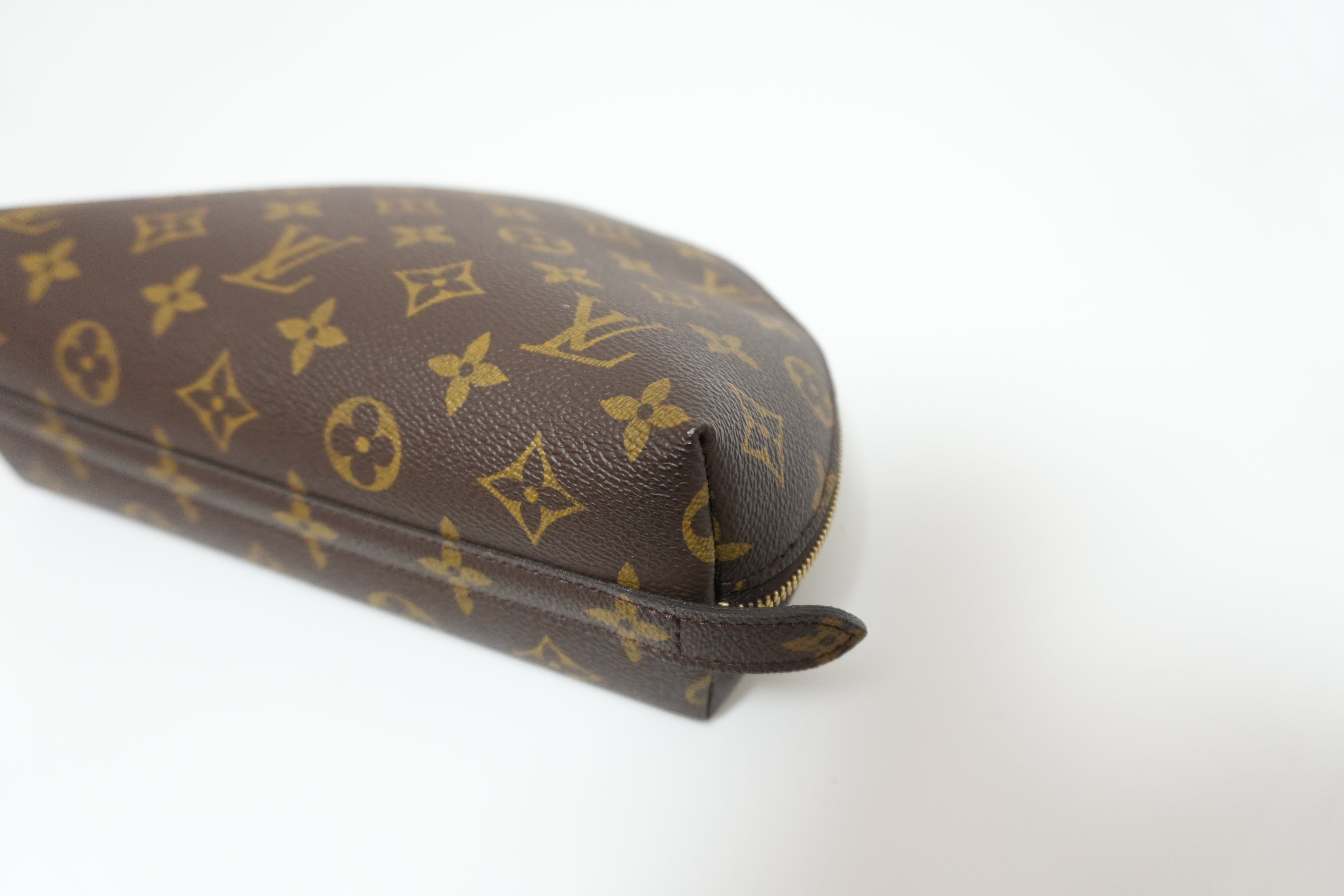 Louis Vuitton Monogram Demi Ronde Pouch Used