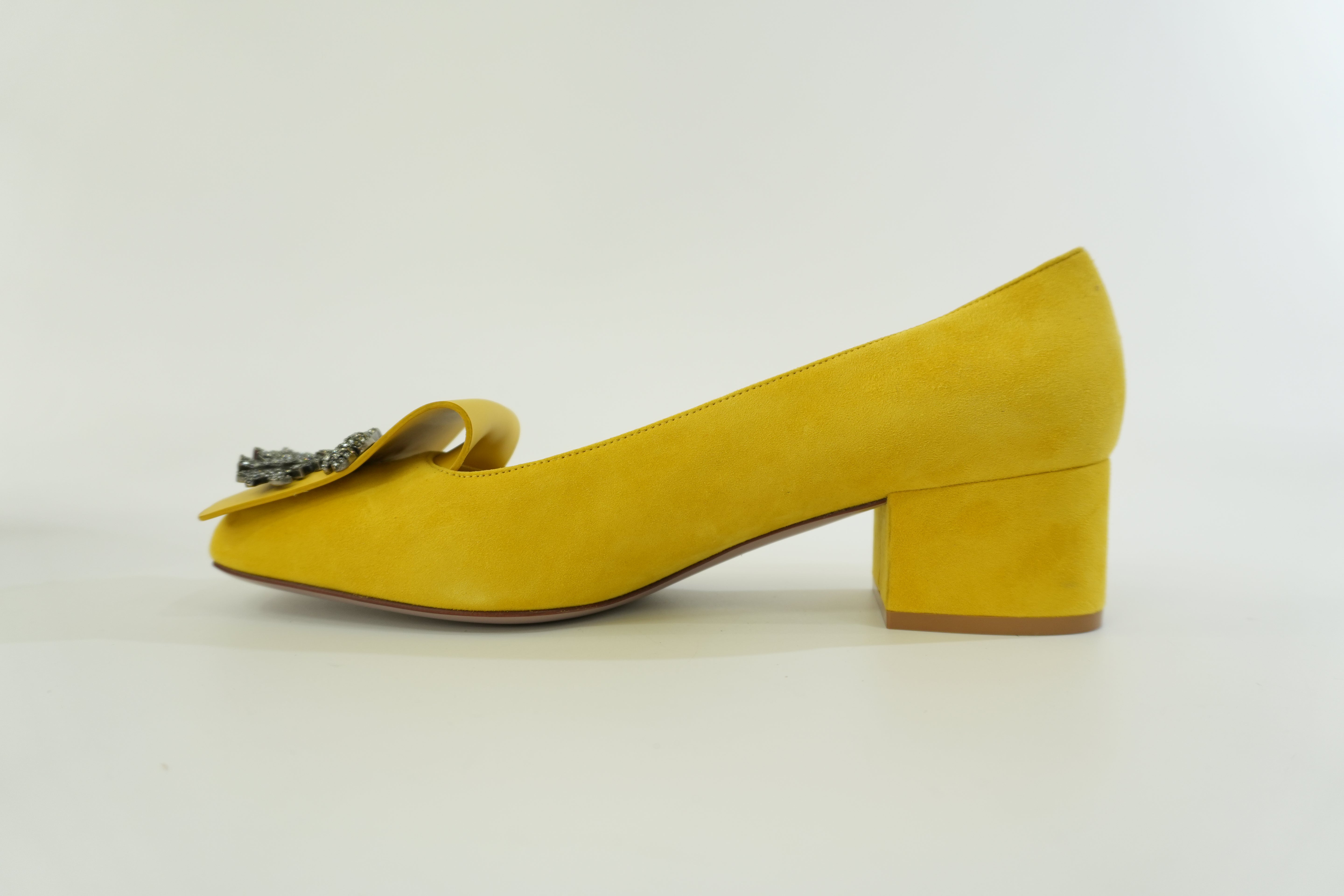 Pre-owned Valentino Suede Heeled Shoes Size 11 Yellow Used