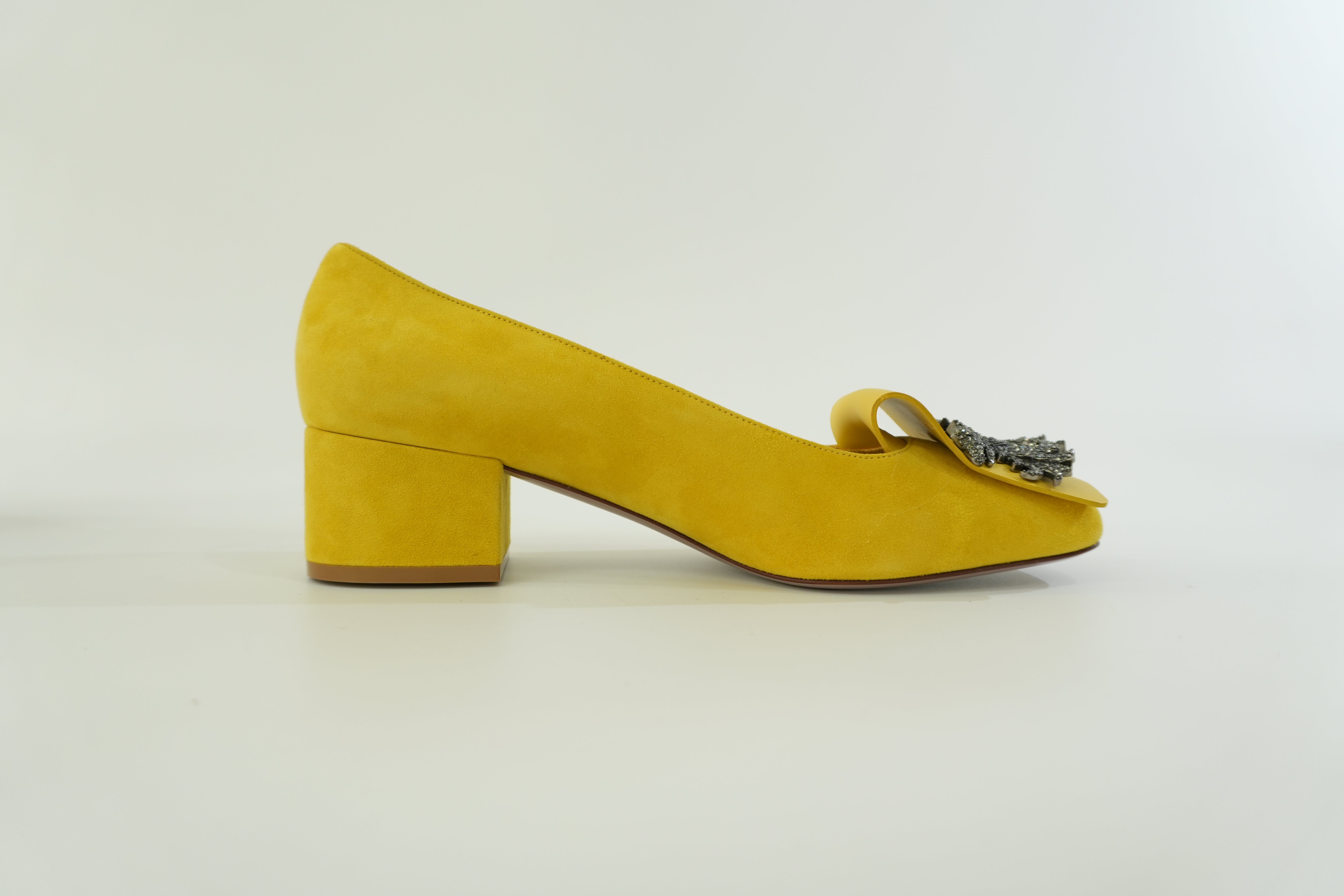 Pre-owned Valentino Suede Heeled Shoes Size 11 Yellow Used