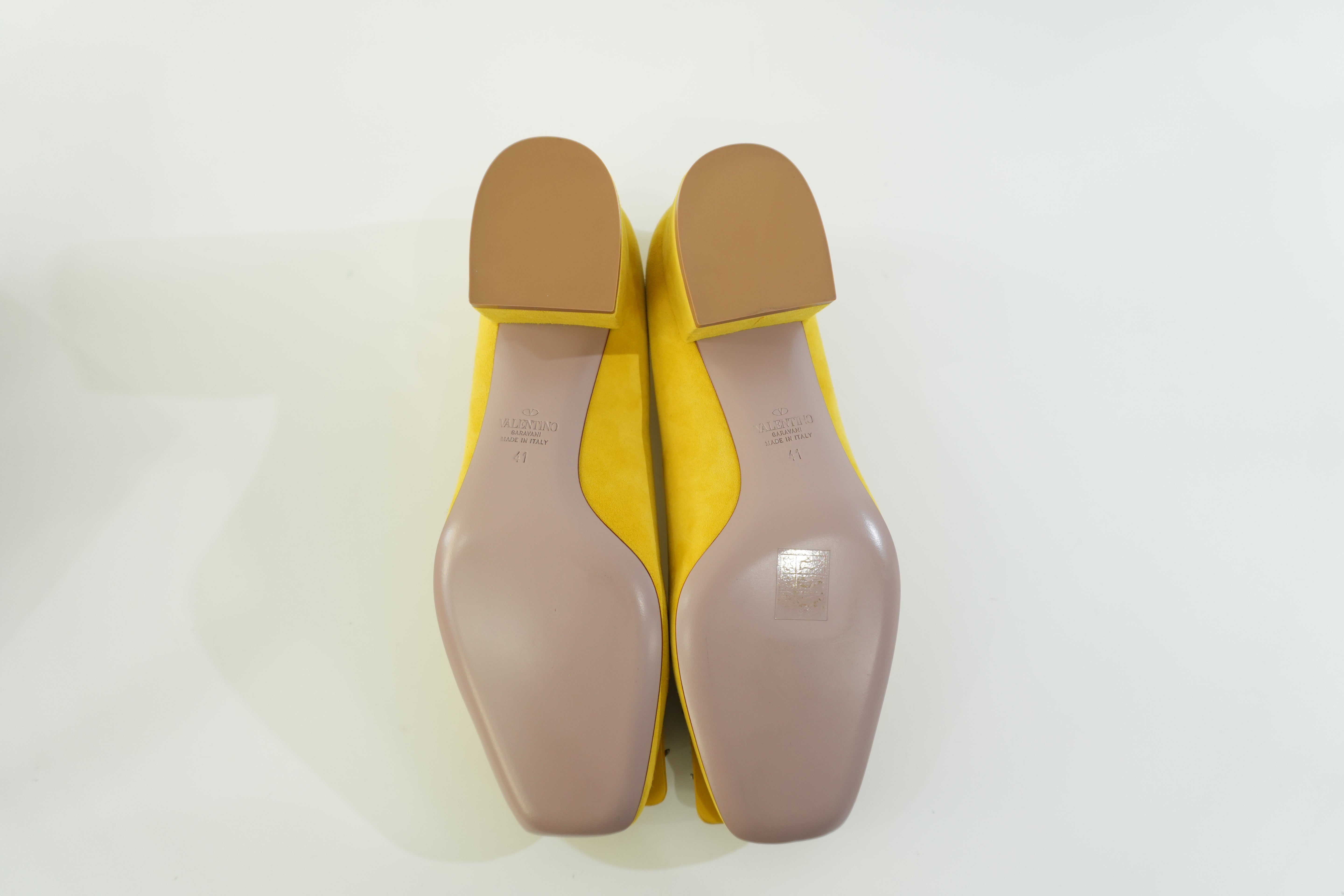 Pre-owned Valentino Suede Heeled Shoes Size 11 Yellow Used