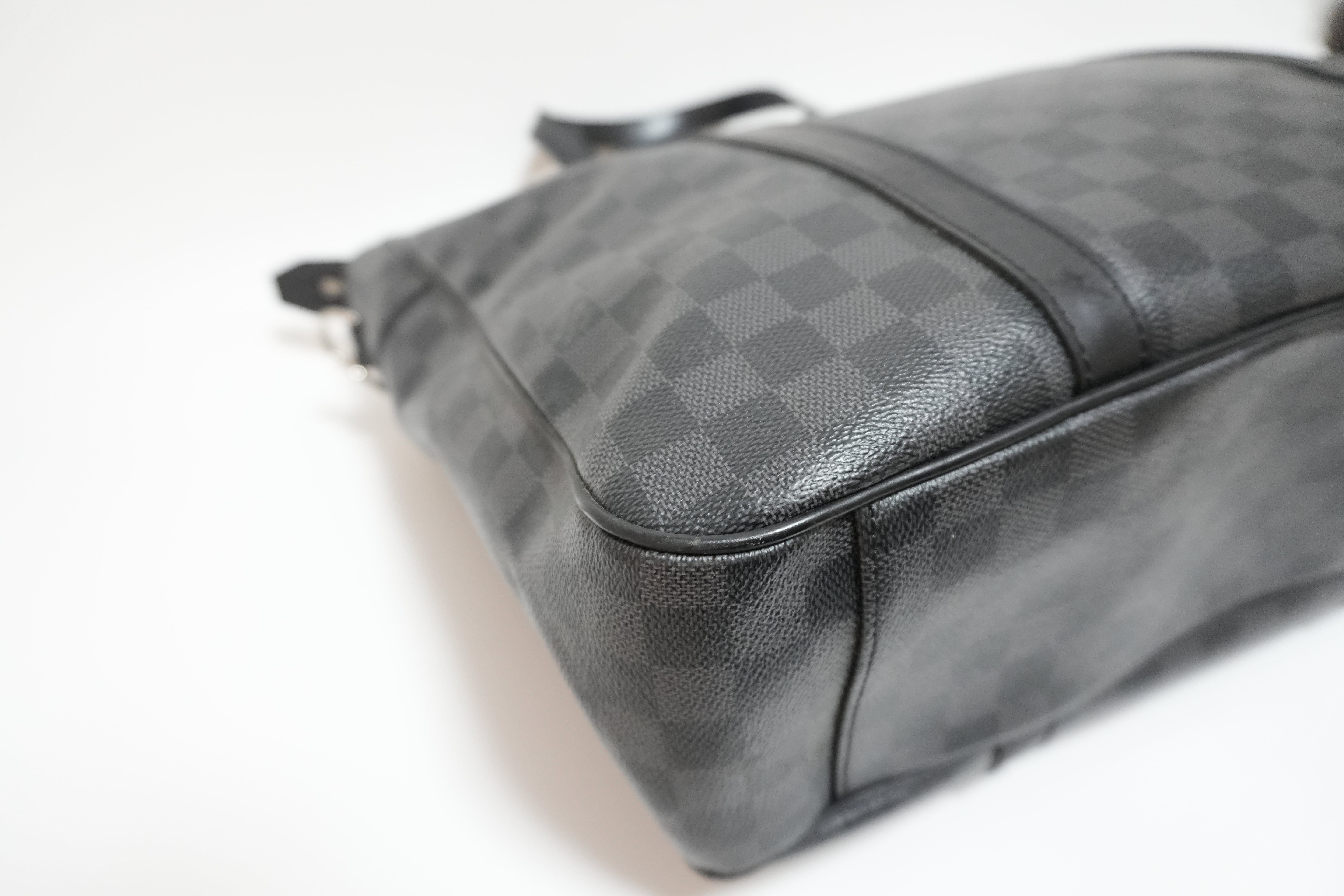 Louis Vuitton Tadao Damier Graphite Shoulder Tote Bag Used