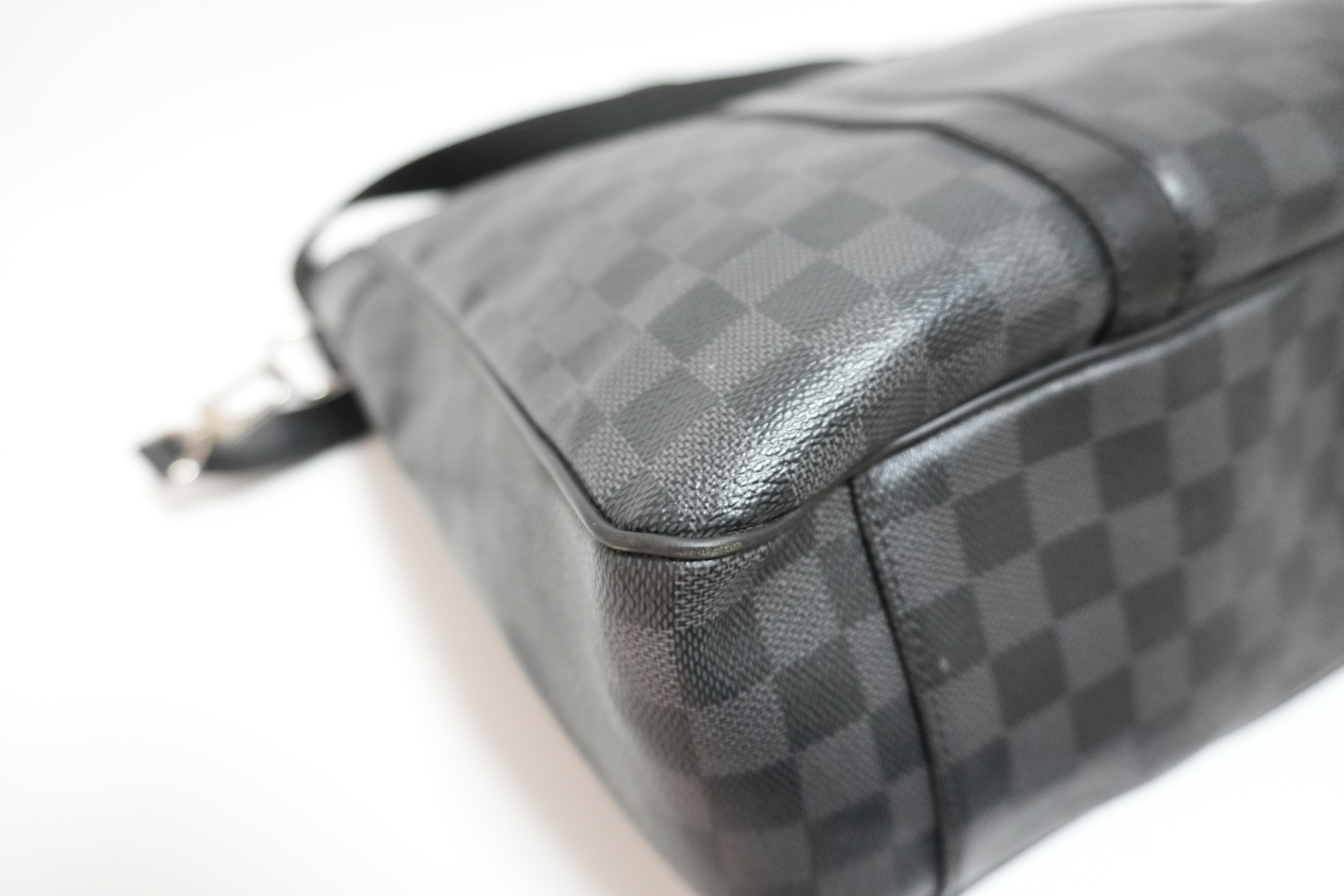 Louis Vuitton Tadao Damier Graphite Shoulder Tote Bag Used