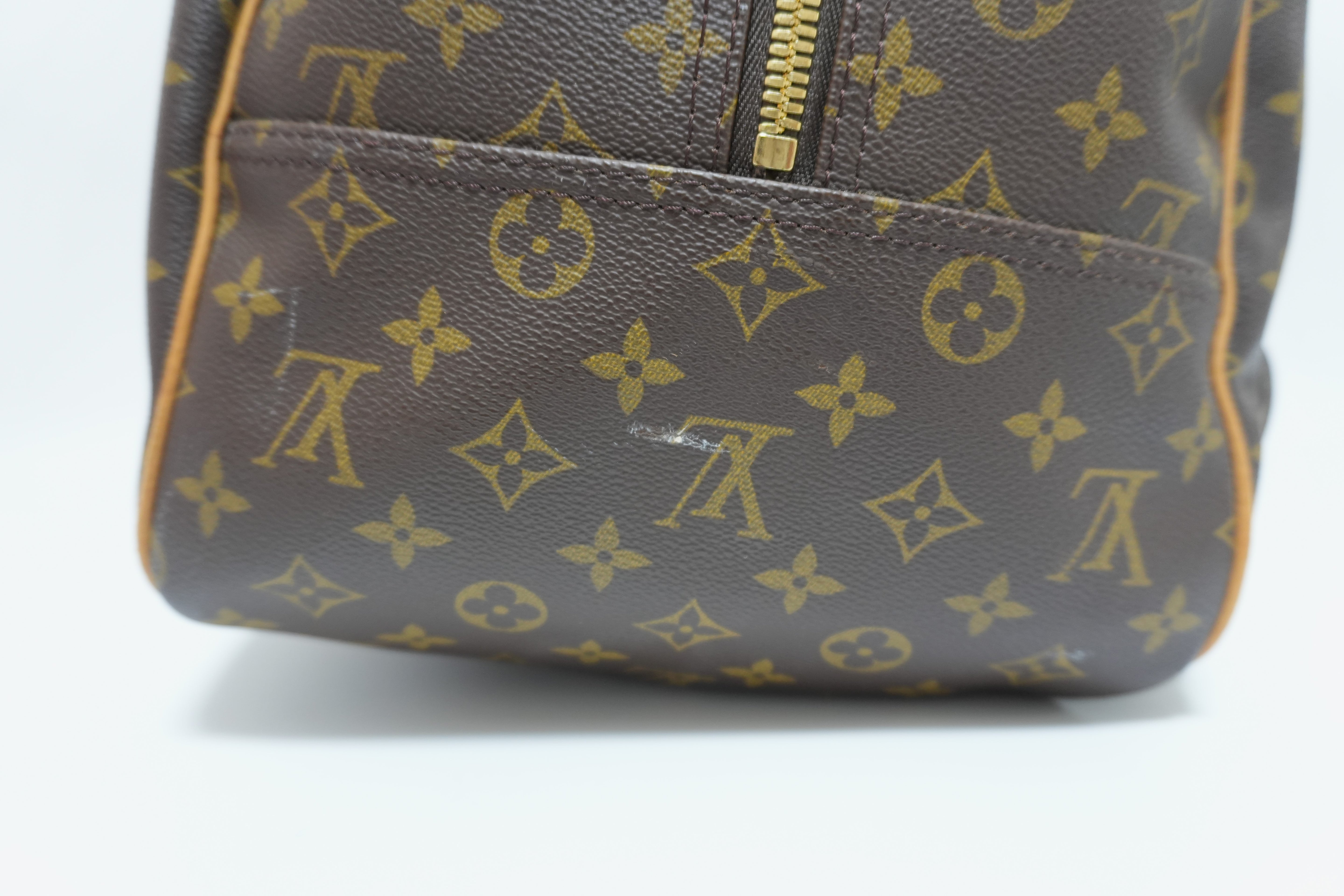 Louis Vuitton Monogram Evasion Sports Travel Bag Used