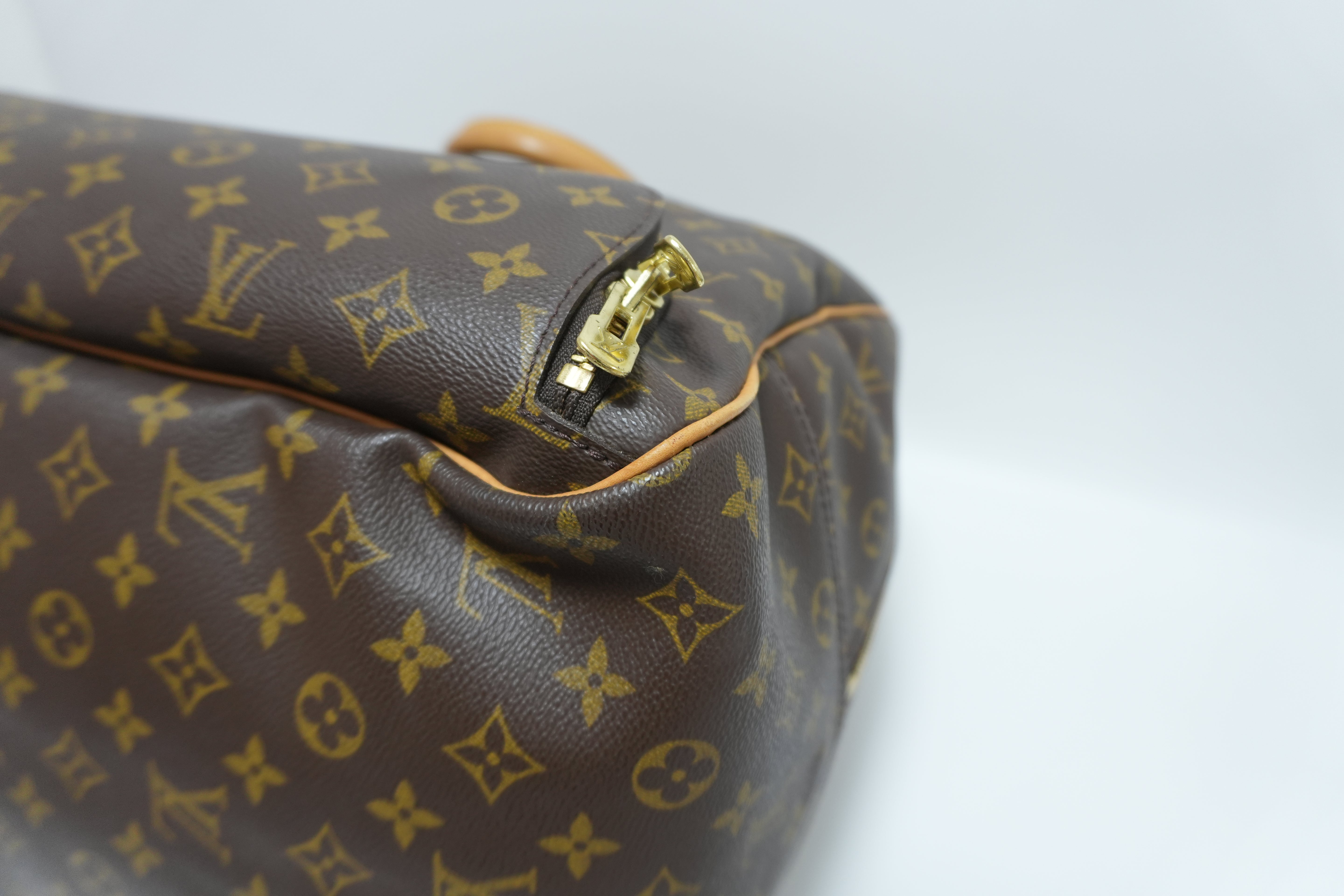 Louis Vuitton Monogram Evasion Sports Travel Bag Used