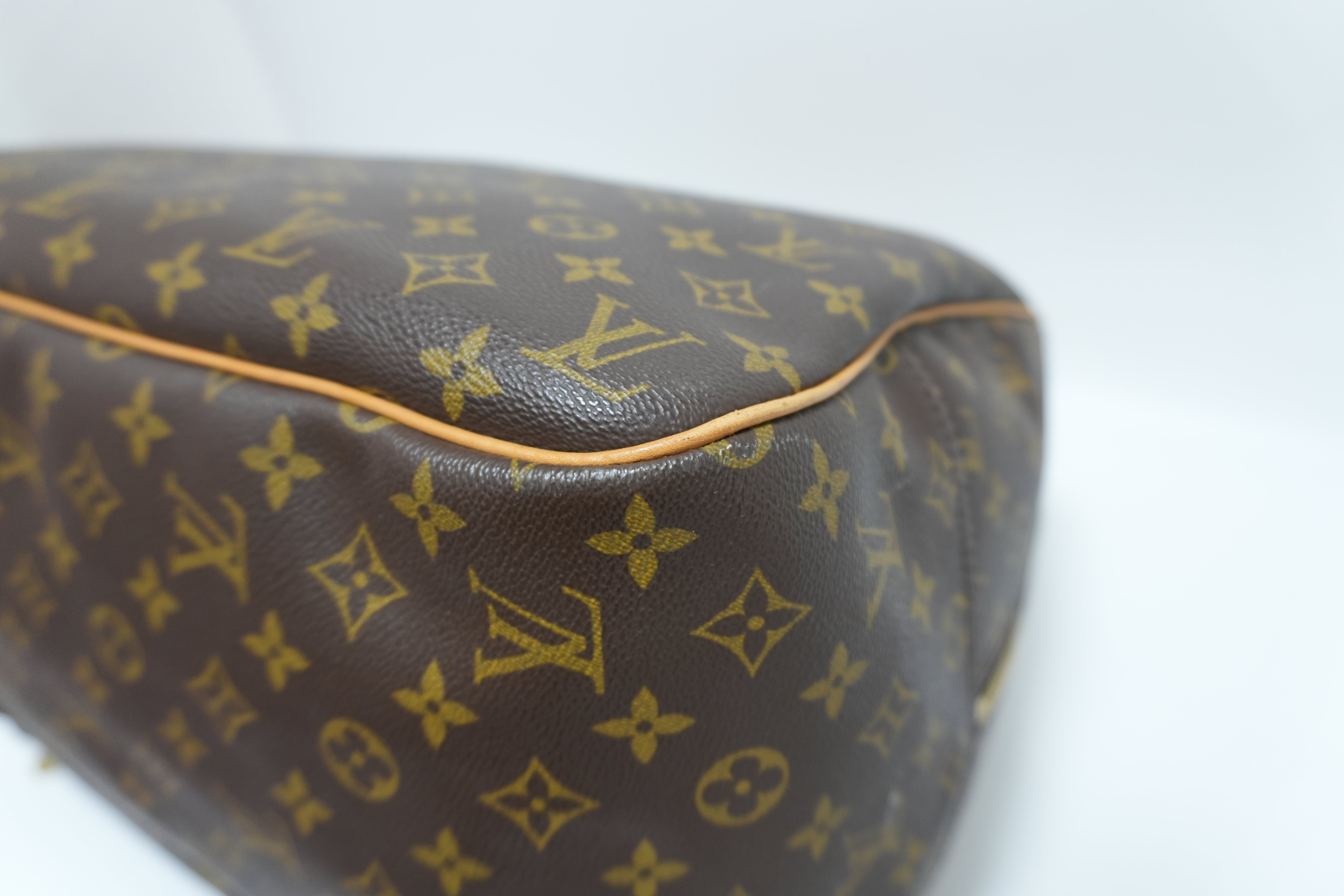 Louis Vuitton Monogram Evasion Sports Travel Bag Used