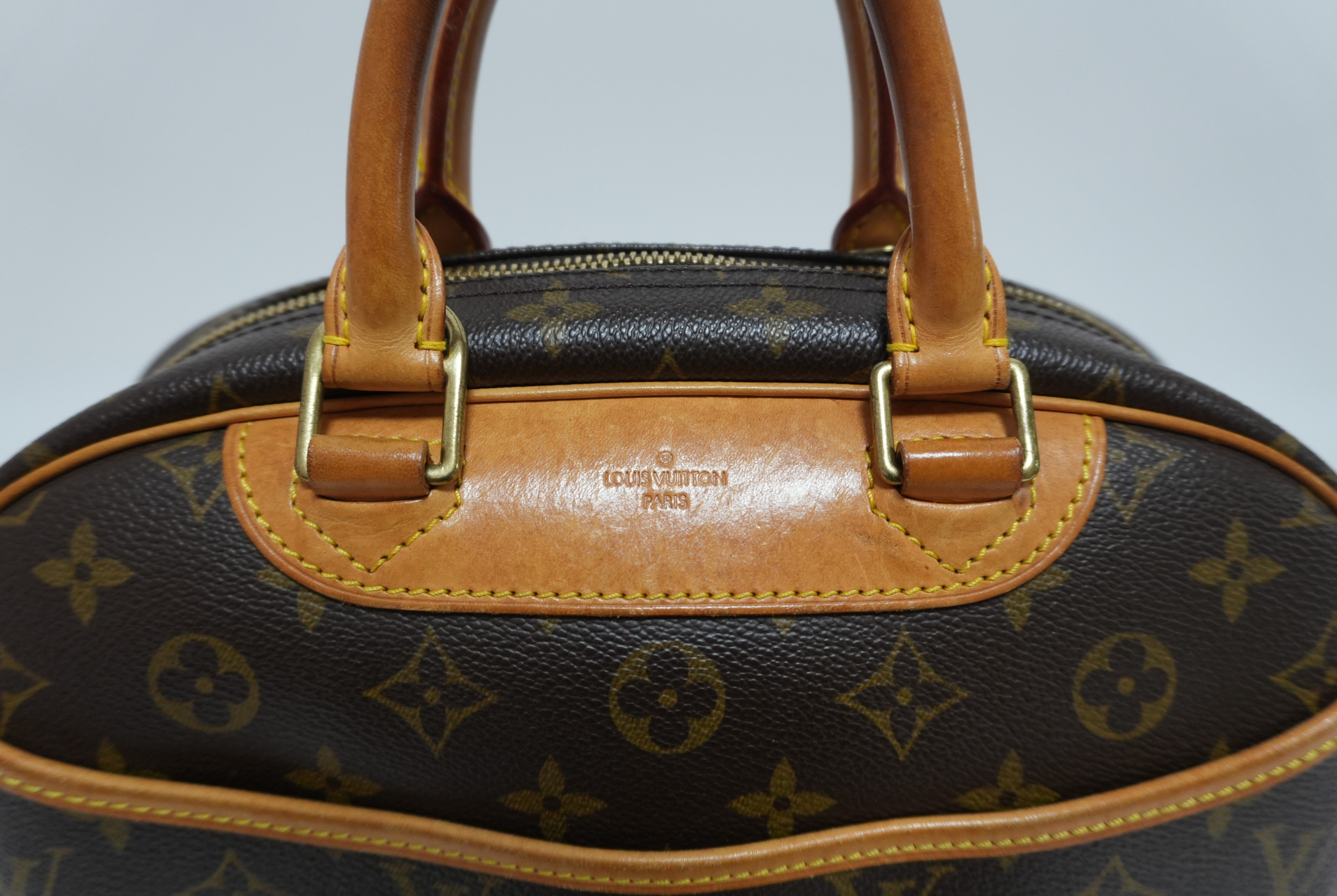 Louis Vuitton Trouville Handbag Used