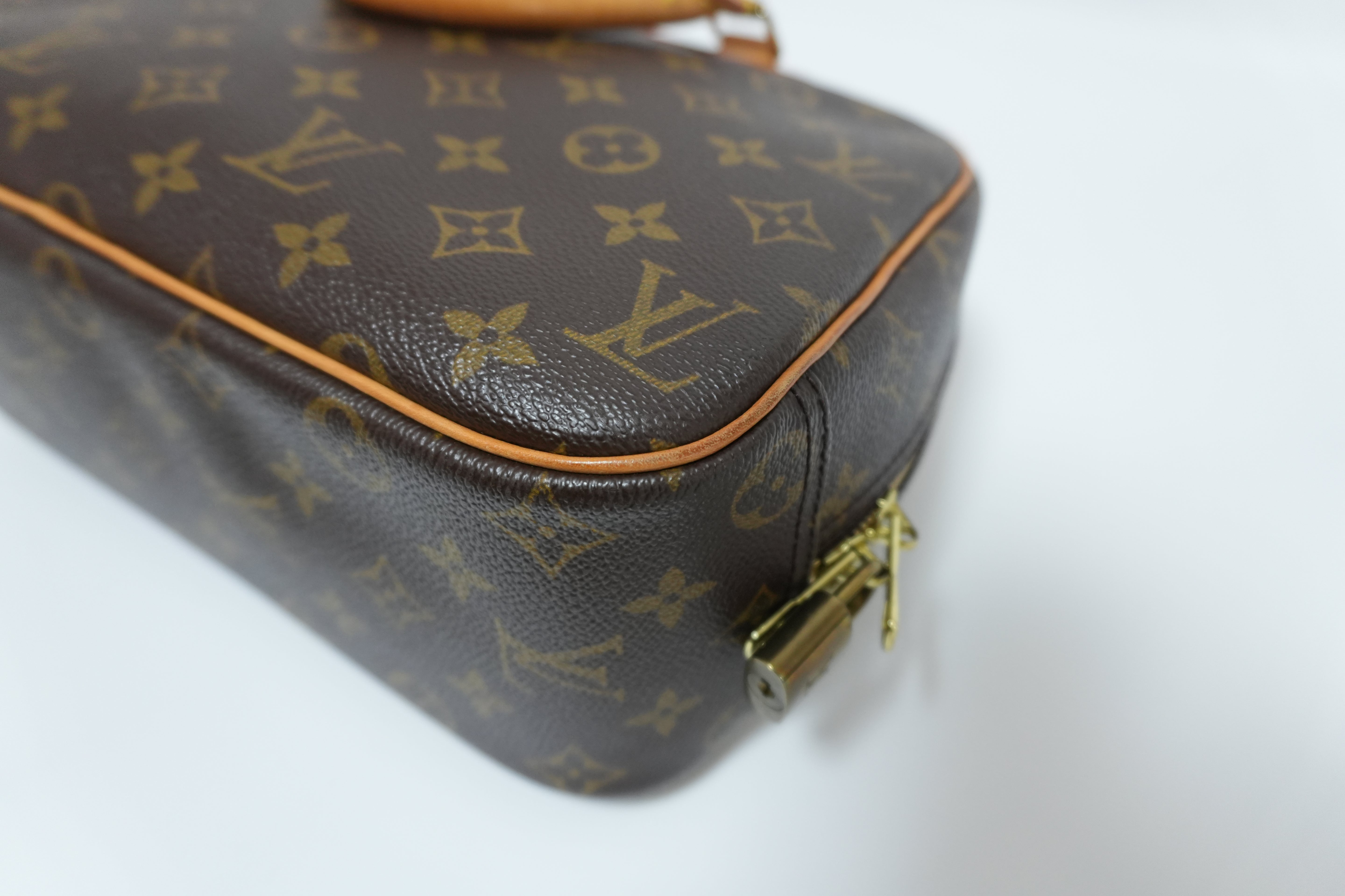 Louis Vuitton Trouville Handbag Used