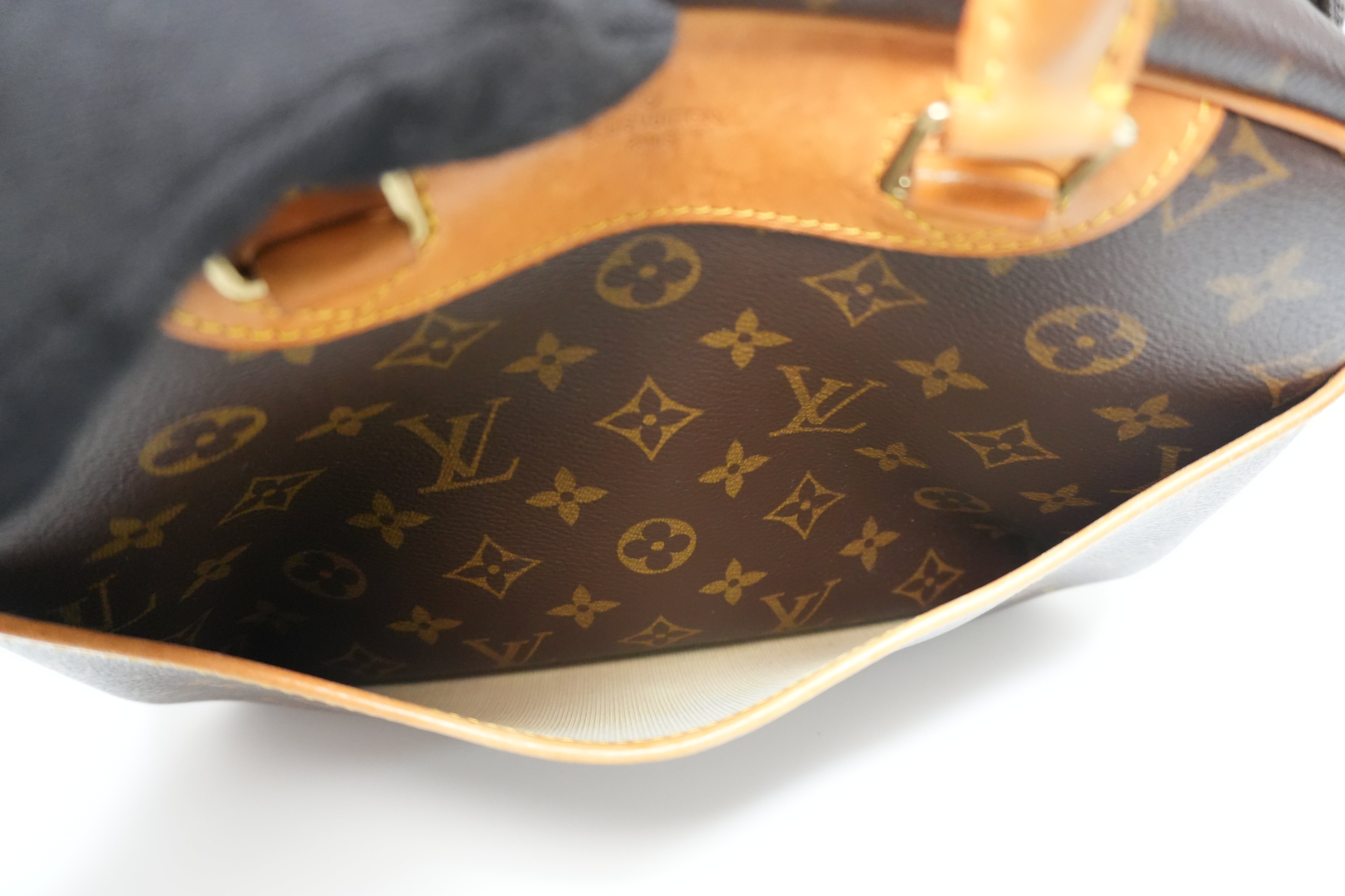 Louis Vuitton Trouville Handbag Used