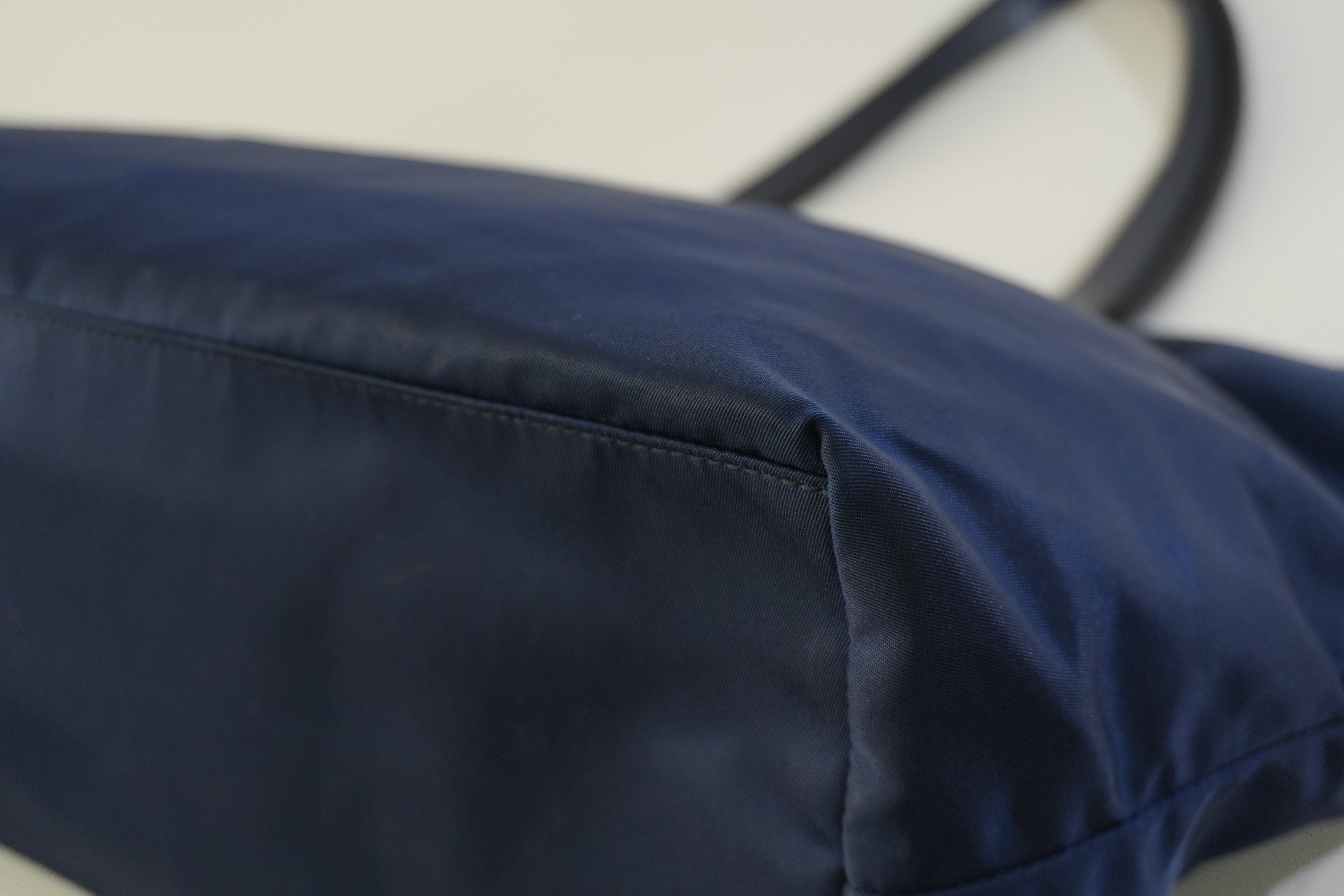 Pre-owned Prada Nylon Tote Bag Navy Blue