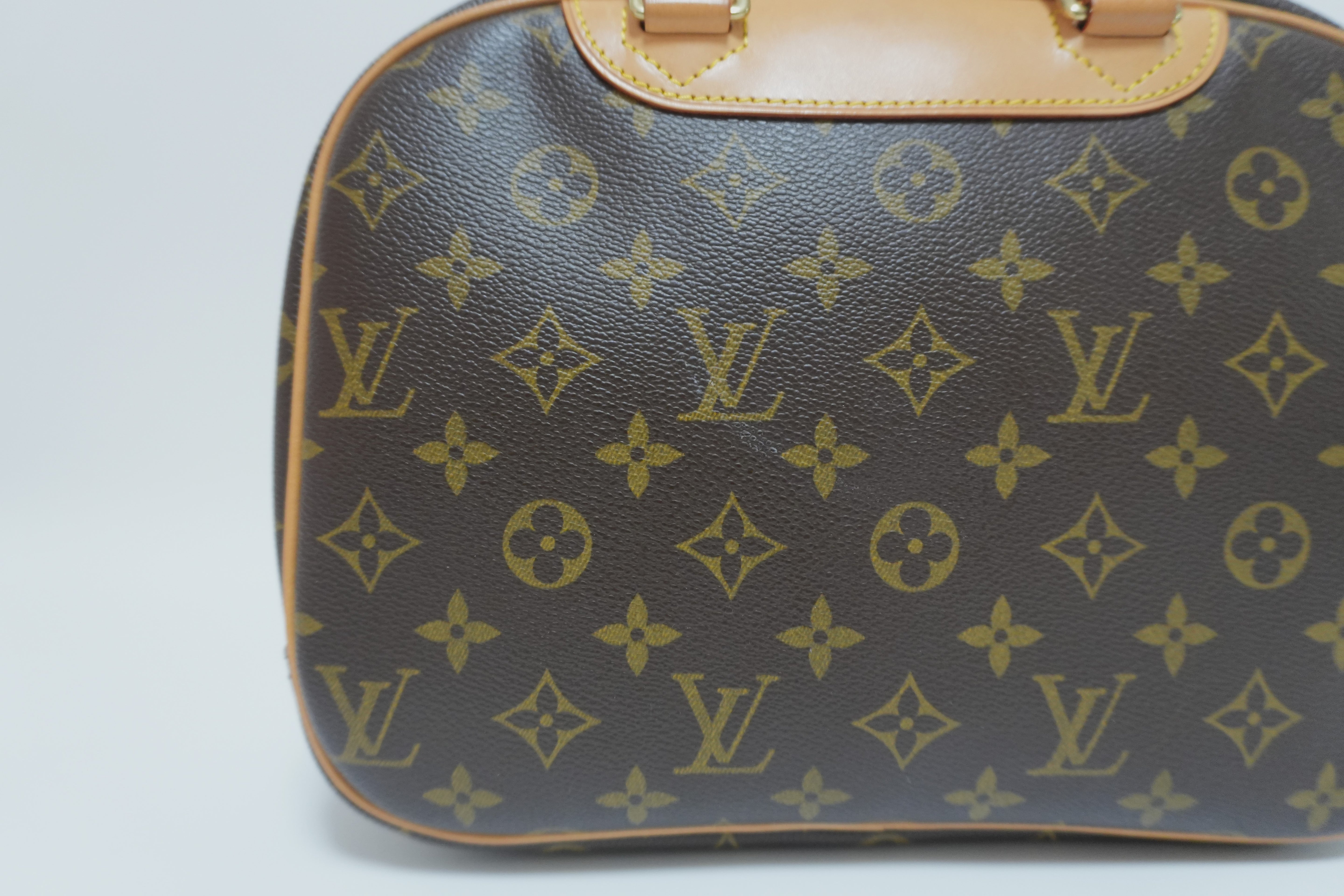 Louis Vuitton Trouville Handbag Used