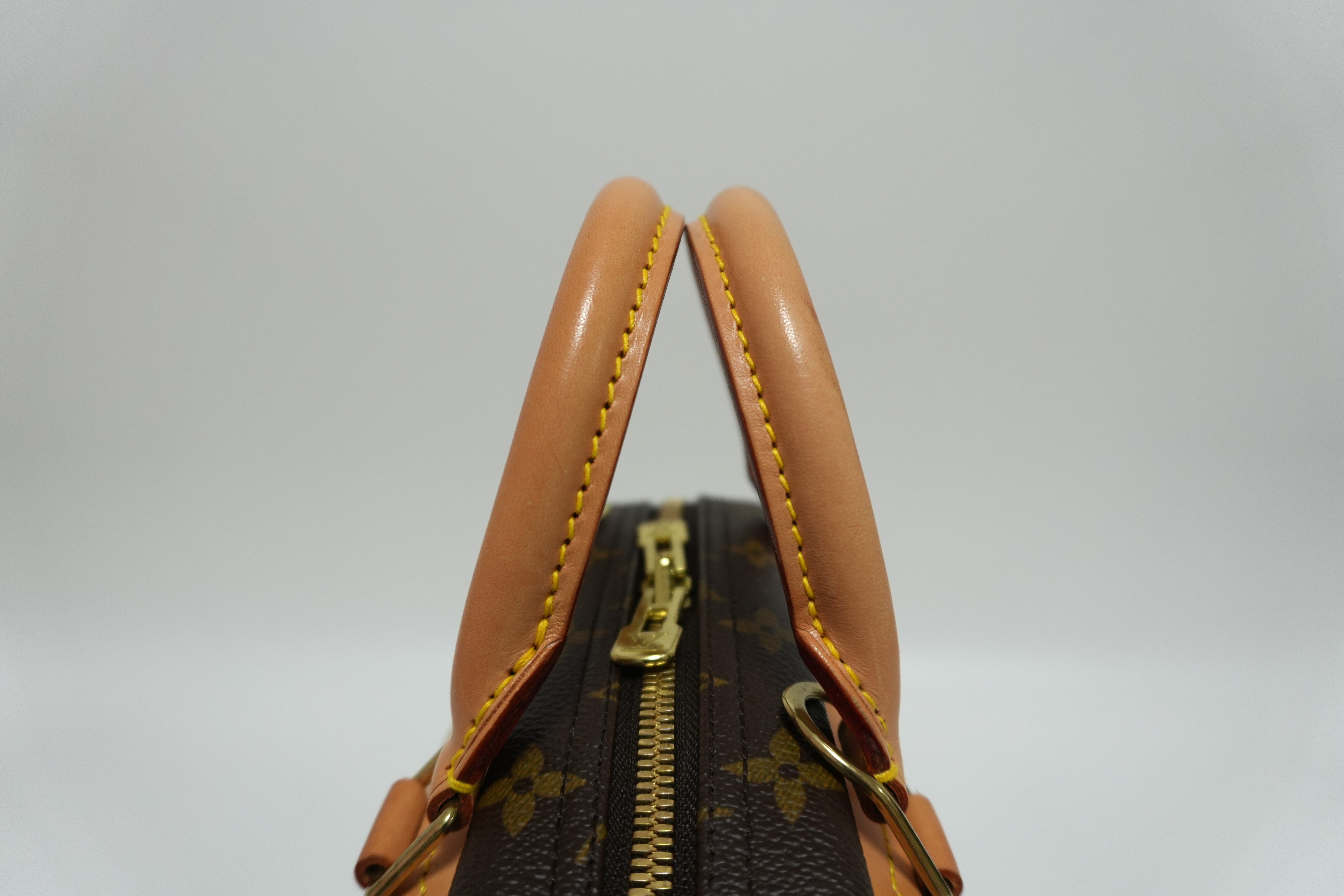 Louis Vuitton Trouville Handbag Used