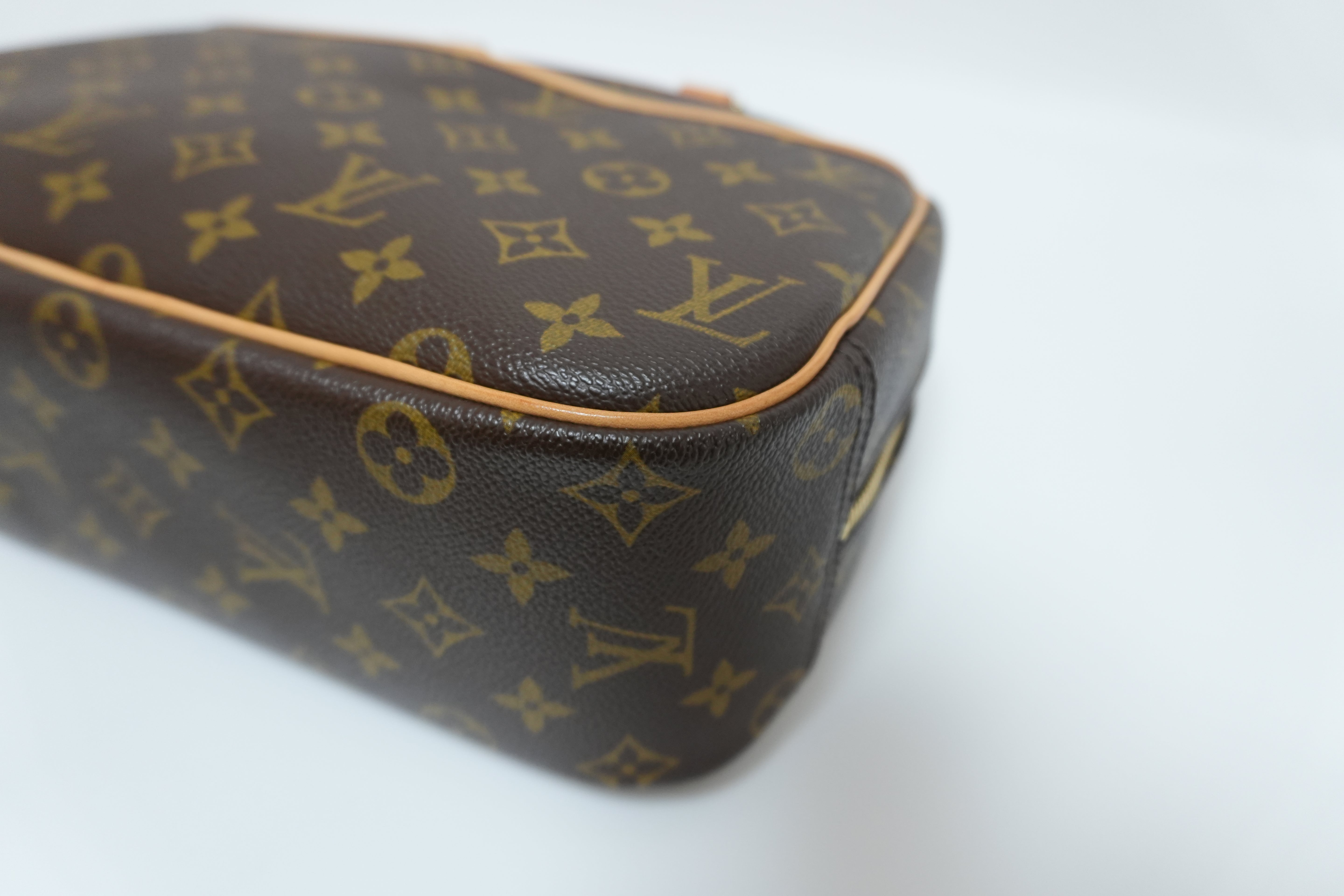 Louis Vuitton Trouville Handbag Used