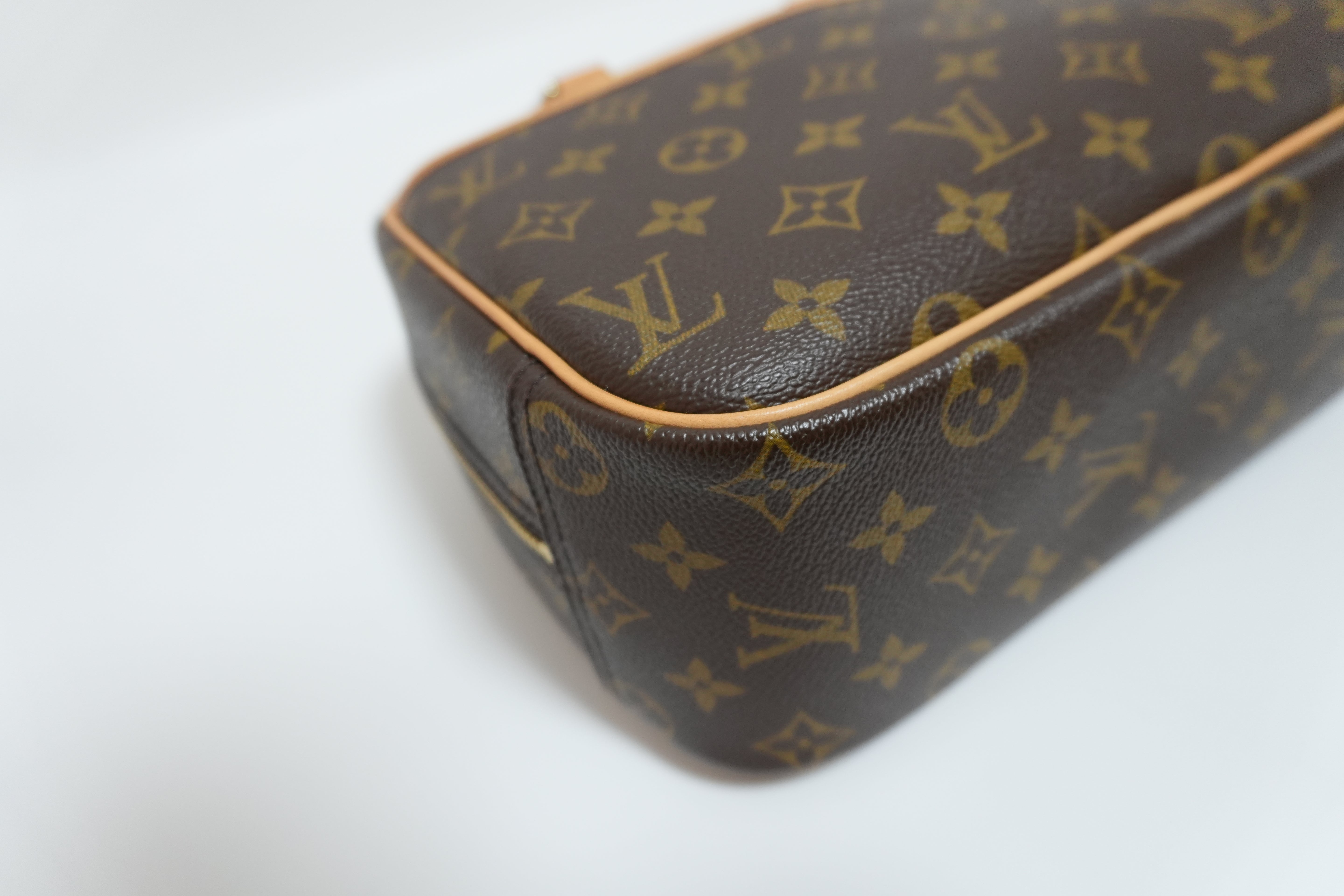 Louis Vuitton Trouville Handbag Used