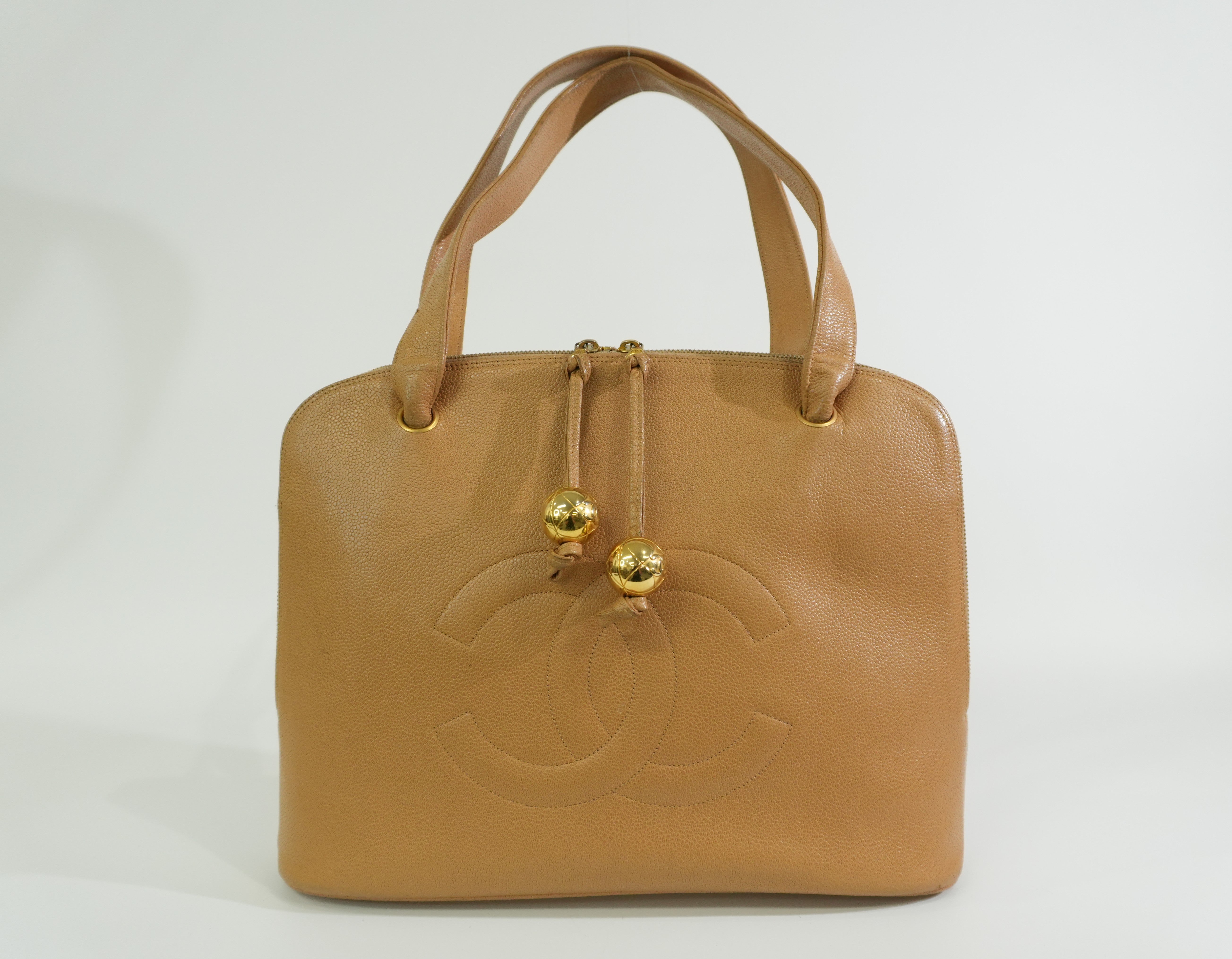 Pre-owned Chanel Caviar Skin Leather Ball Tote Bag Beige