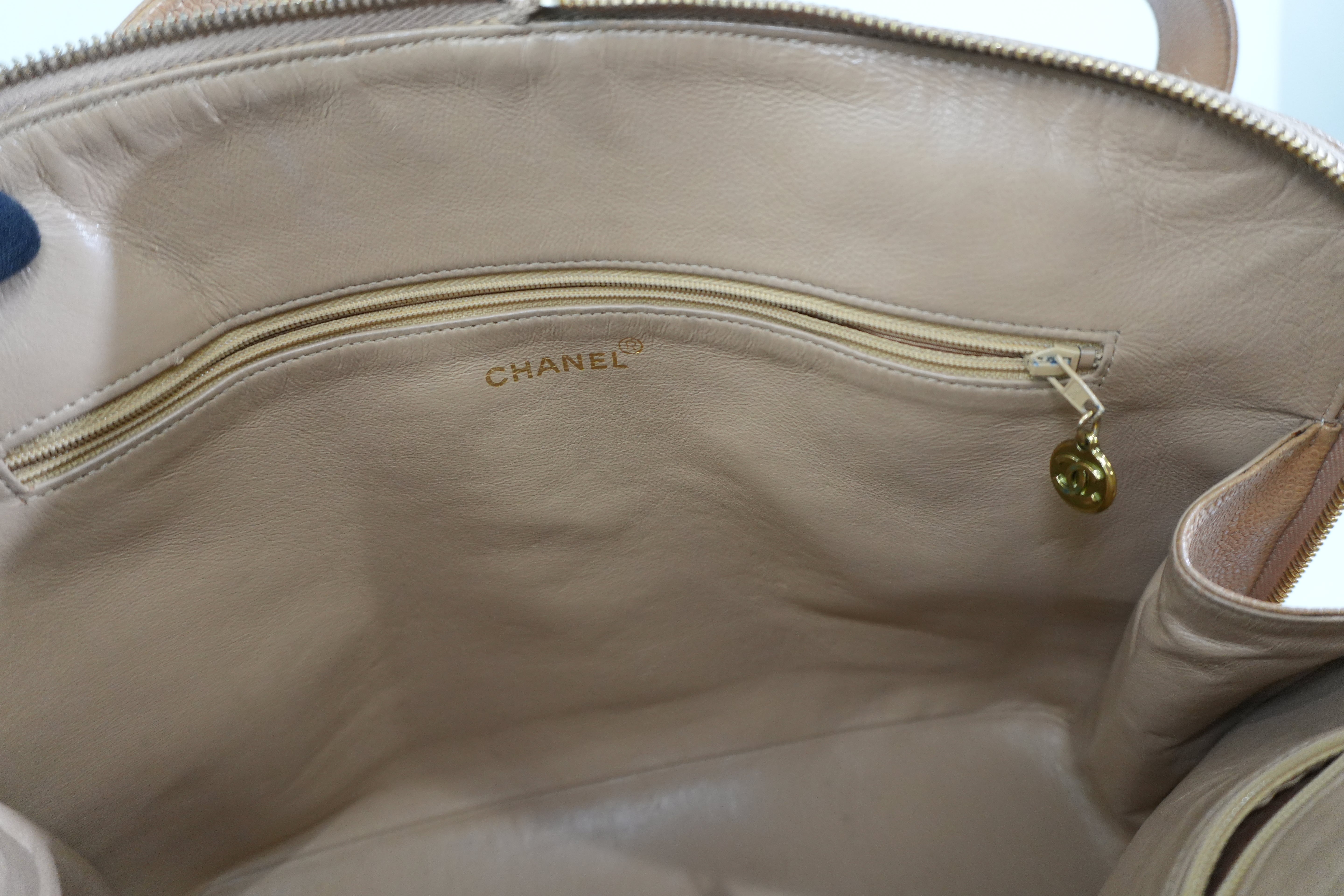 Pre-owned Chanel Caviar Skin Leather Ball Tote Bag Beige