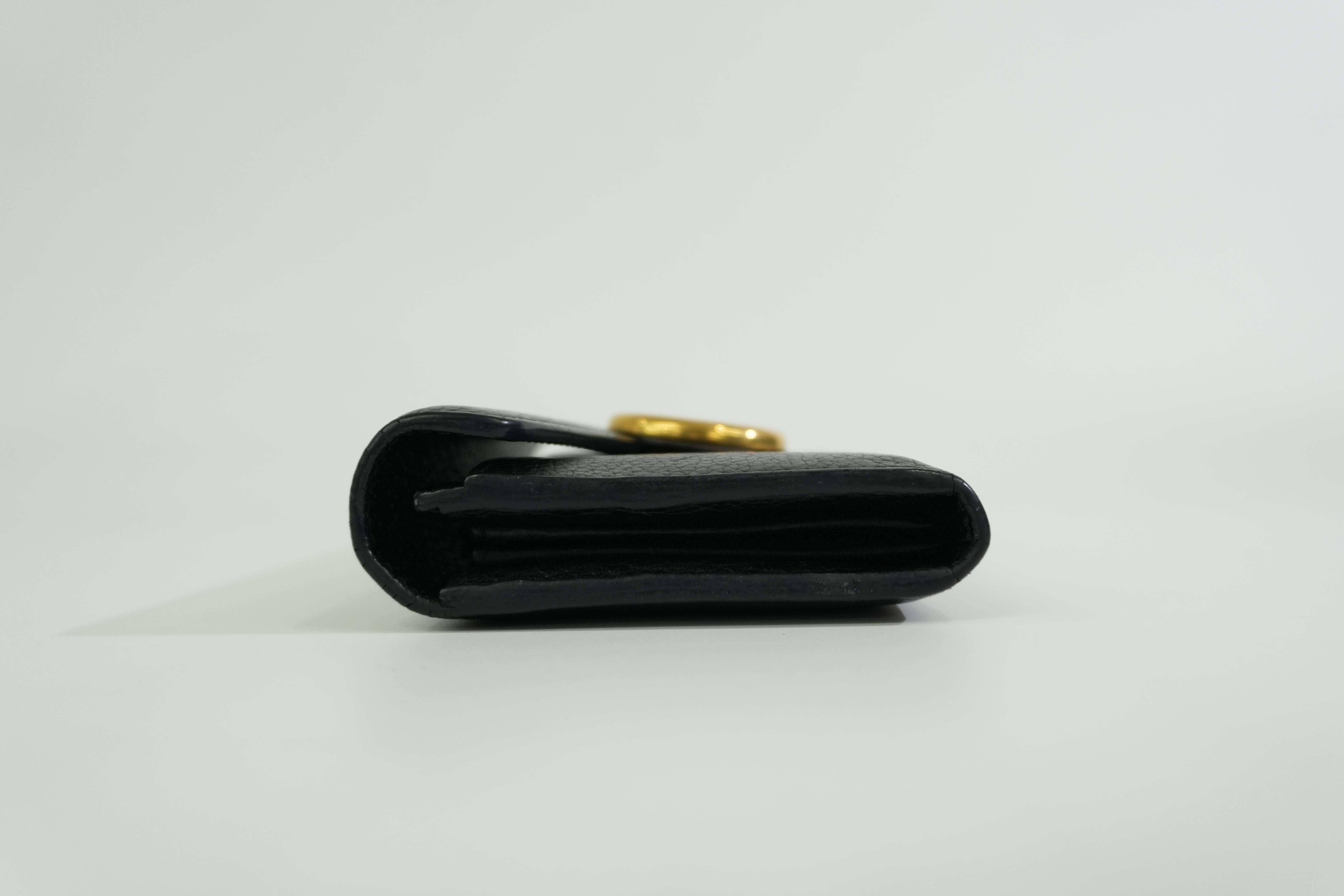 Pre-owned Gucci Calfskin Leather Long Wallet Black