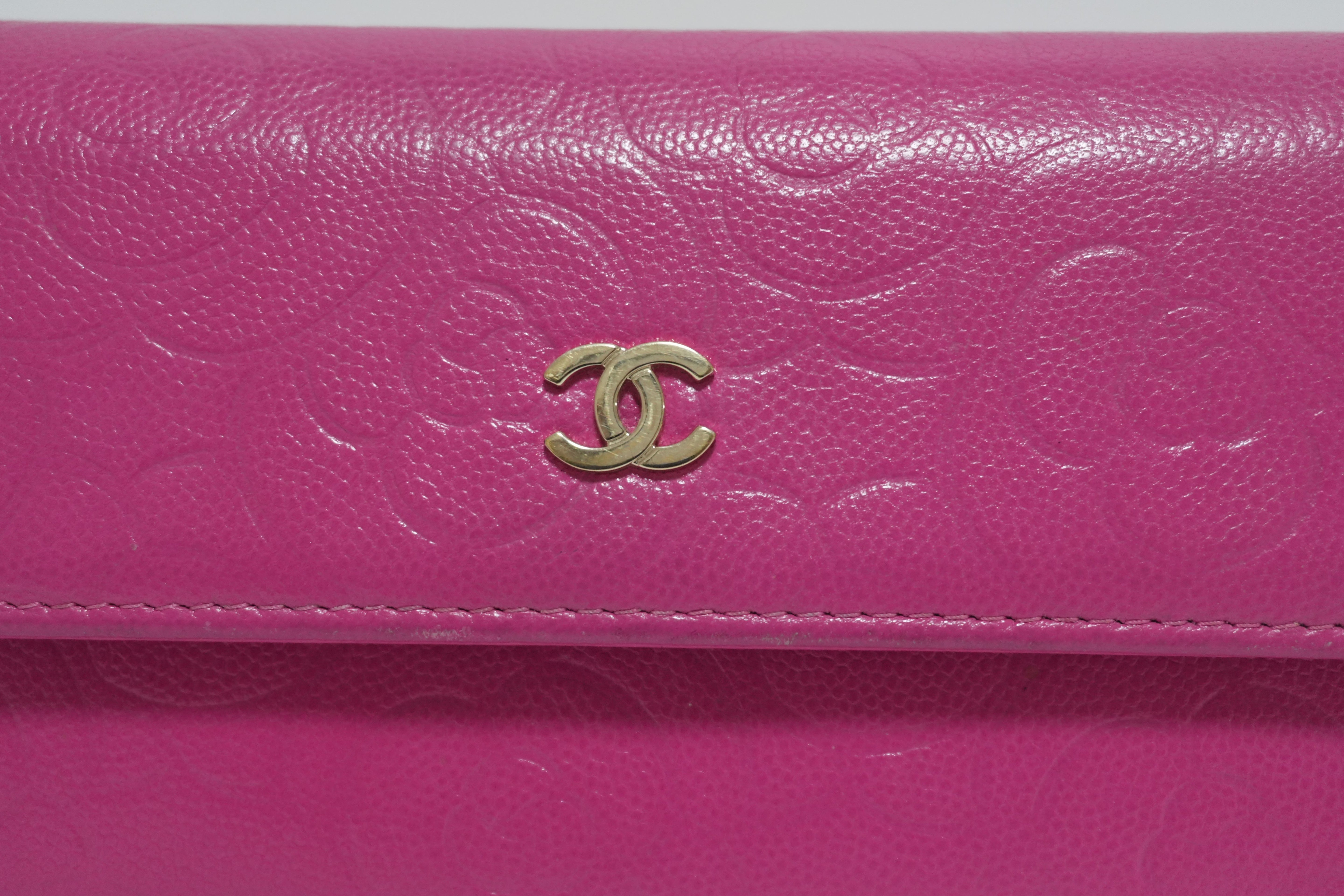 Chanel Camellia Wallet Pink Used