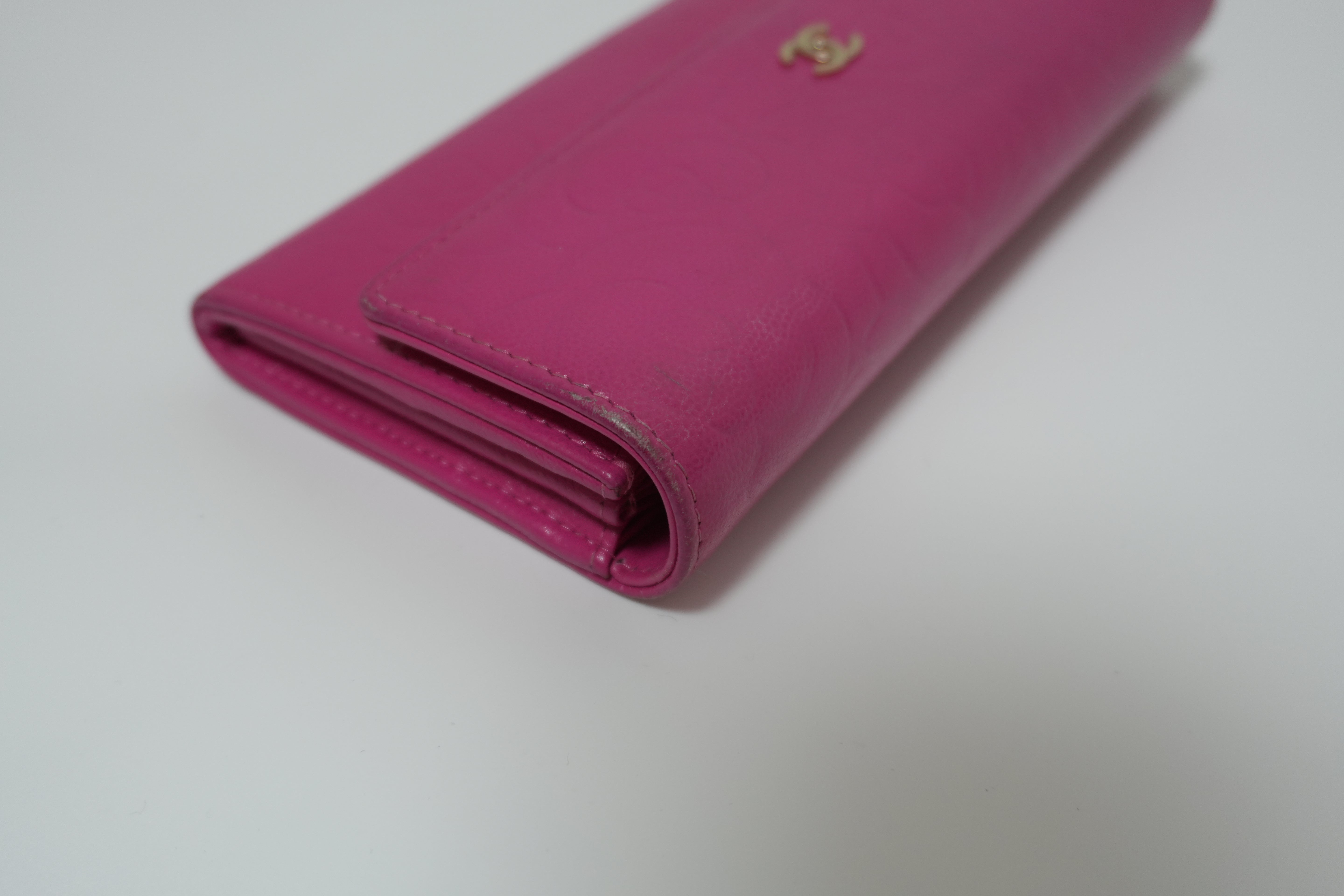 Chanel Camellia Wallet Pink Used