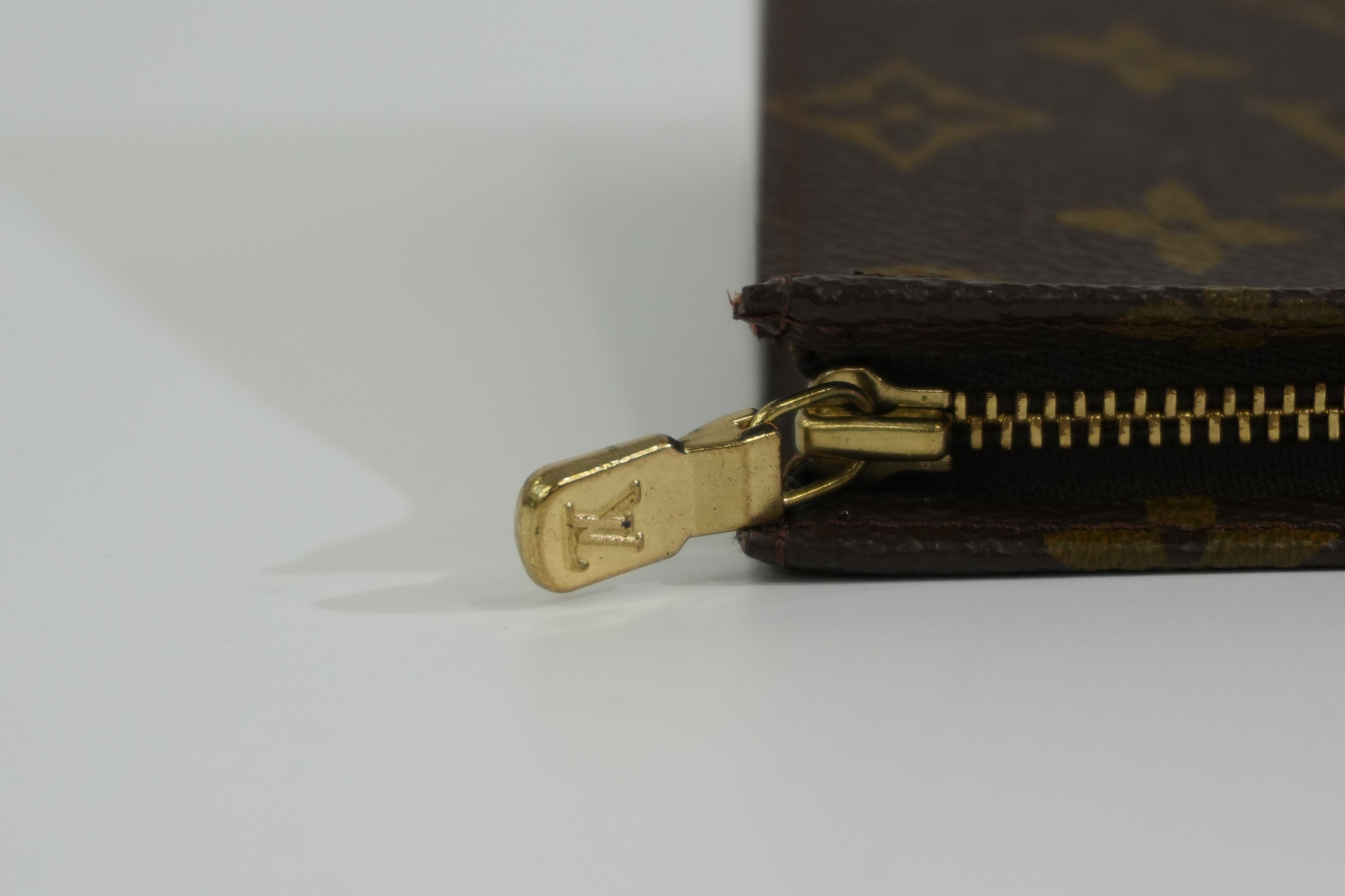 Pre-owned Louis Vuitton Monogram Toiletry 26 Clutch Bag