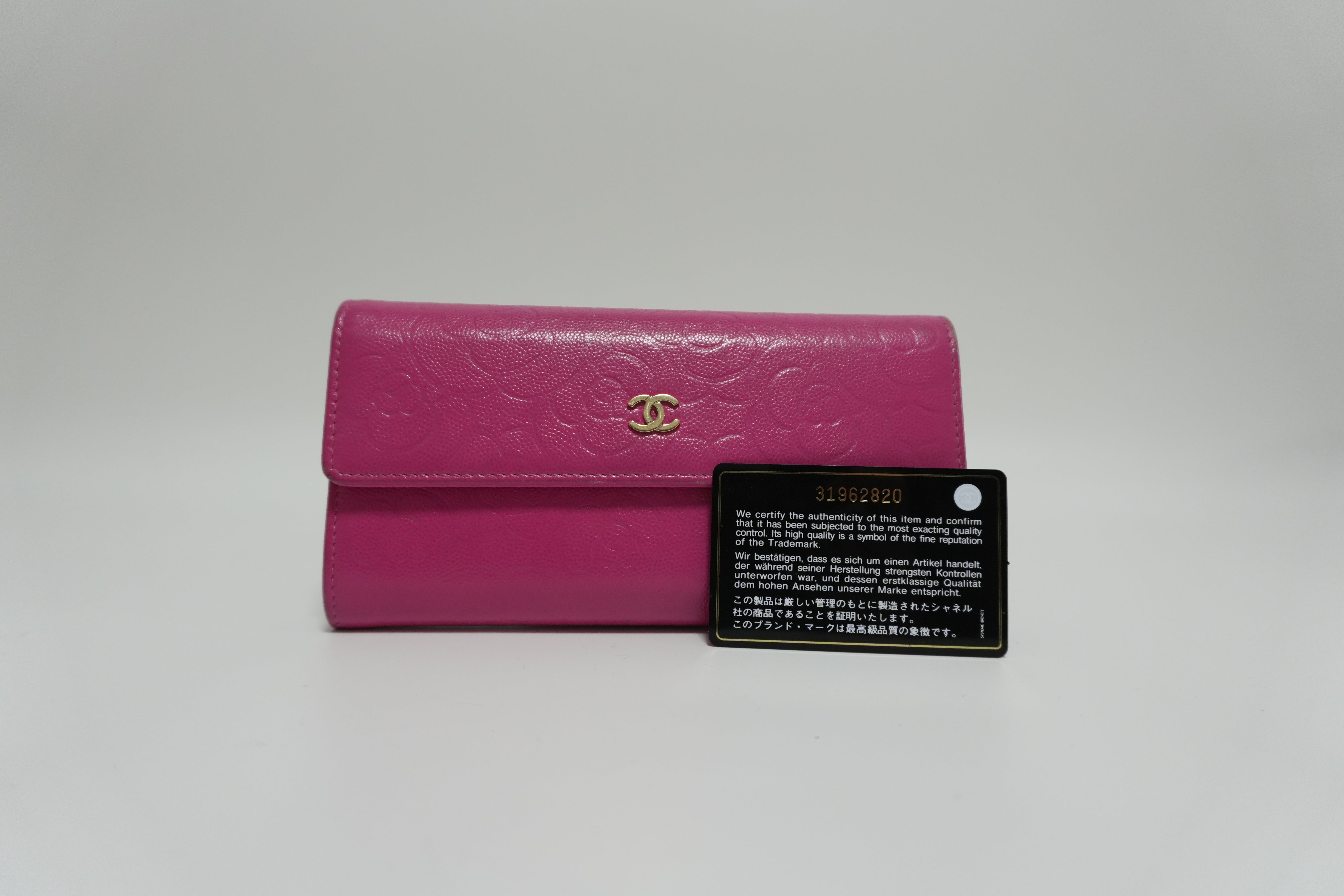 Chanel Camellia Wallet Pink Used