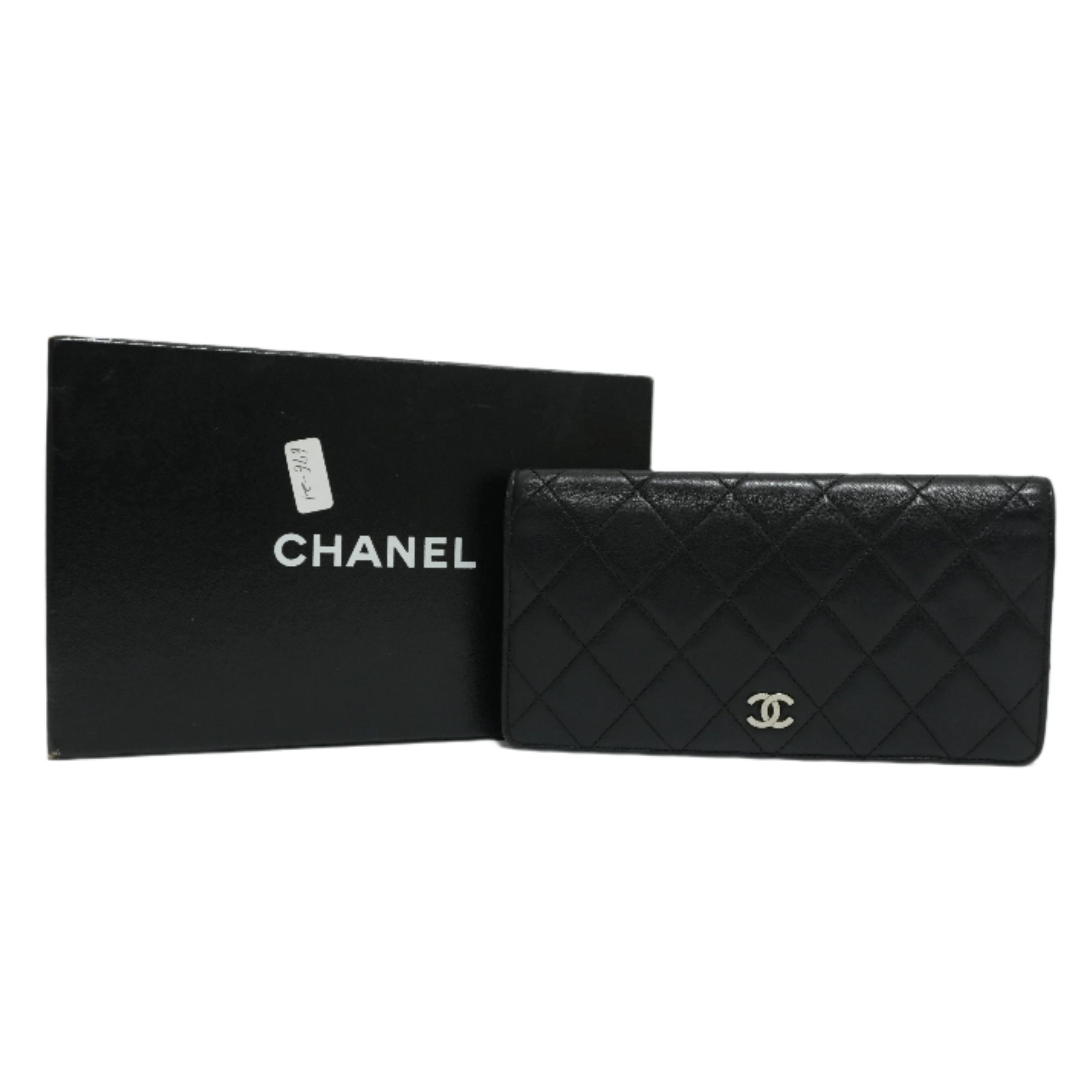 Chanel Lambskin Wallet Black Used