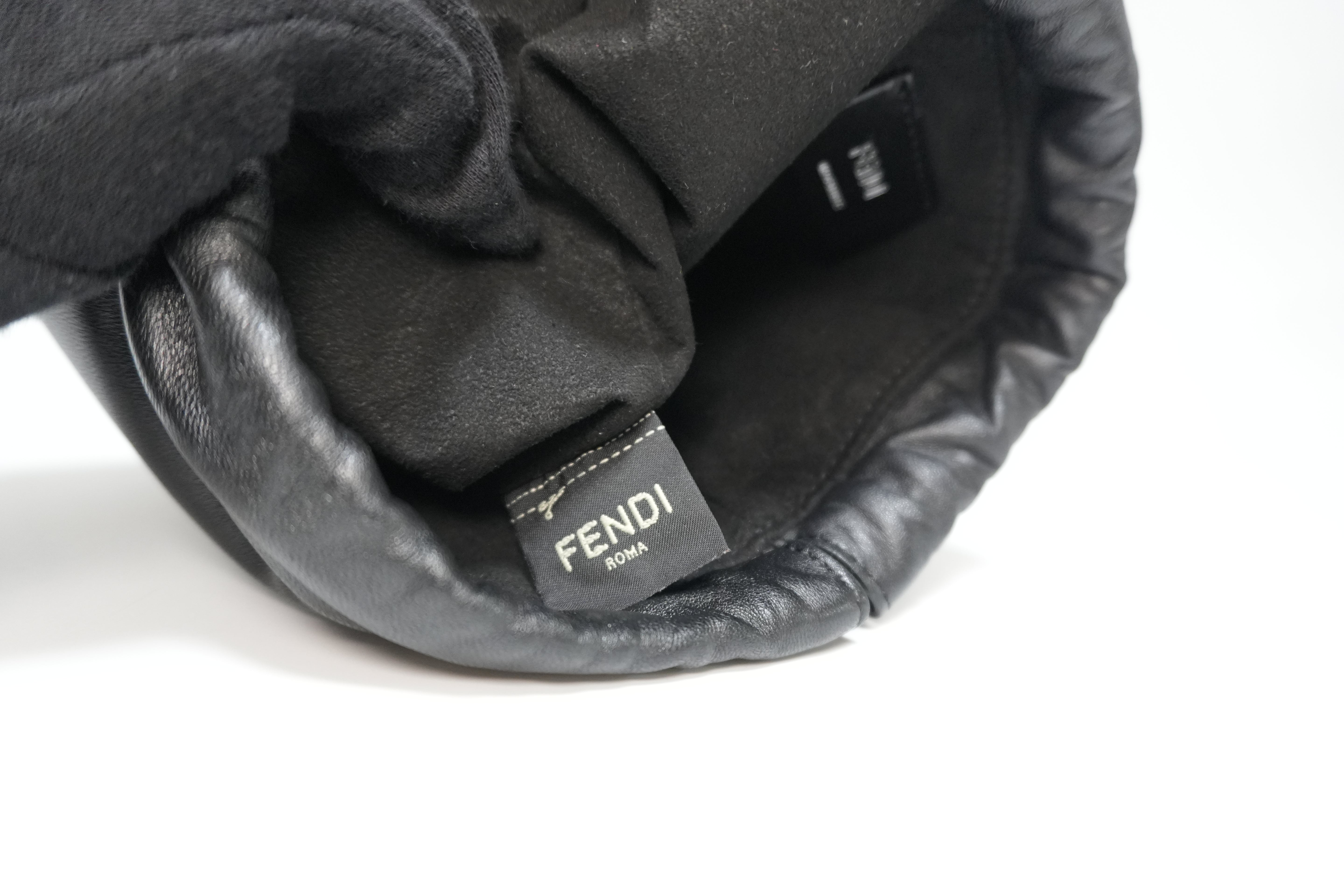 Fendi Leather Shoulder Bag Black Used