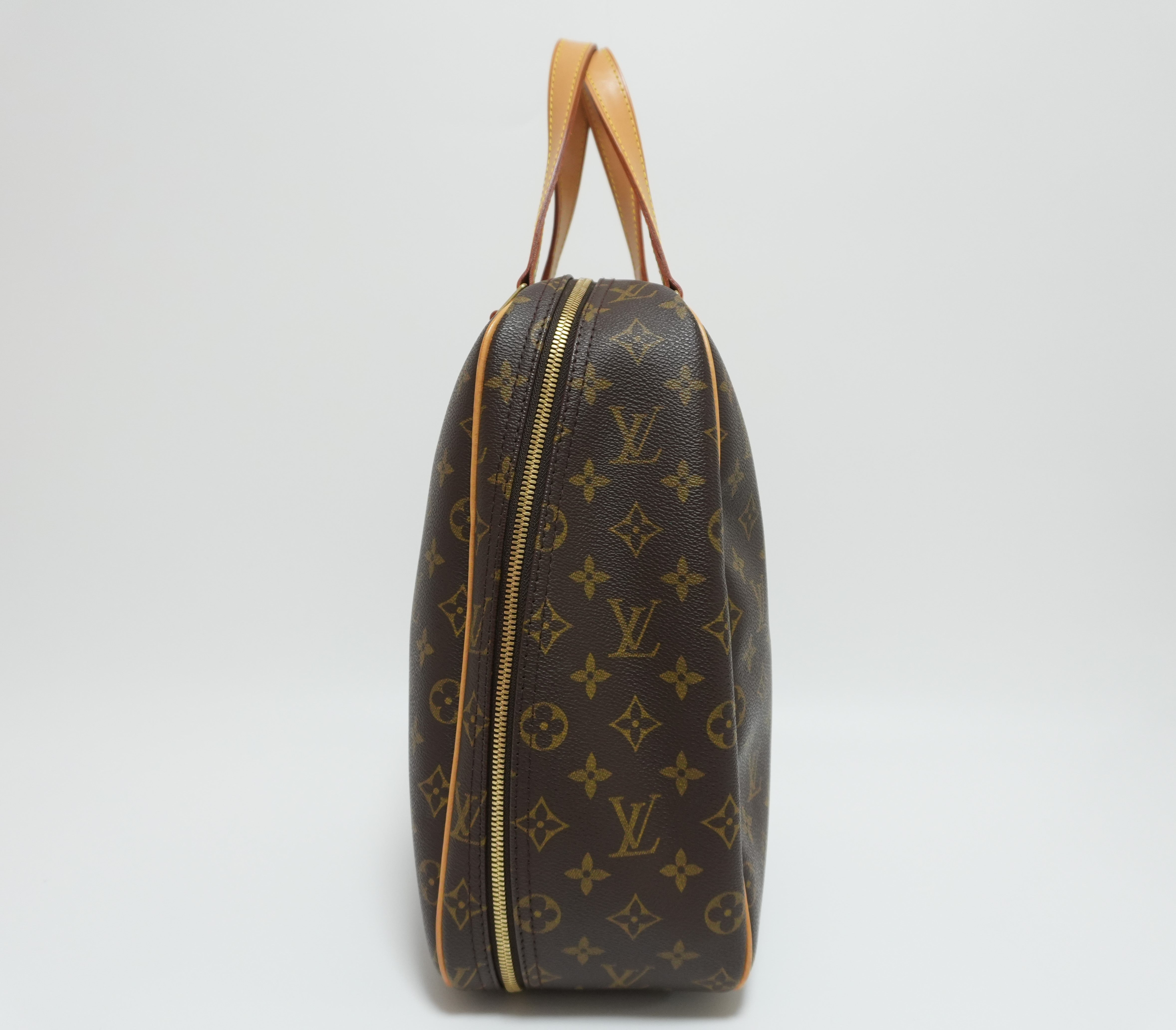 Louis Vuitton Monogram Excursion Sports Bag Used