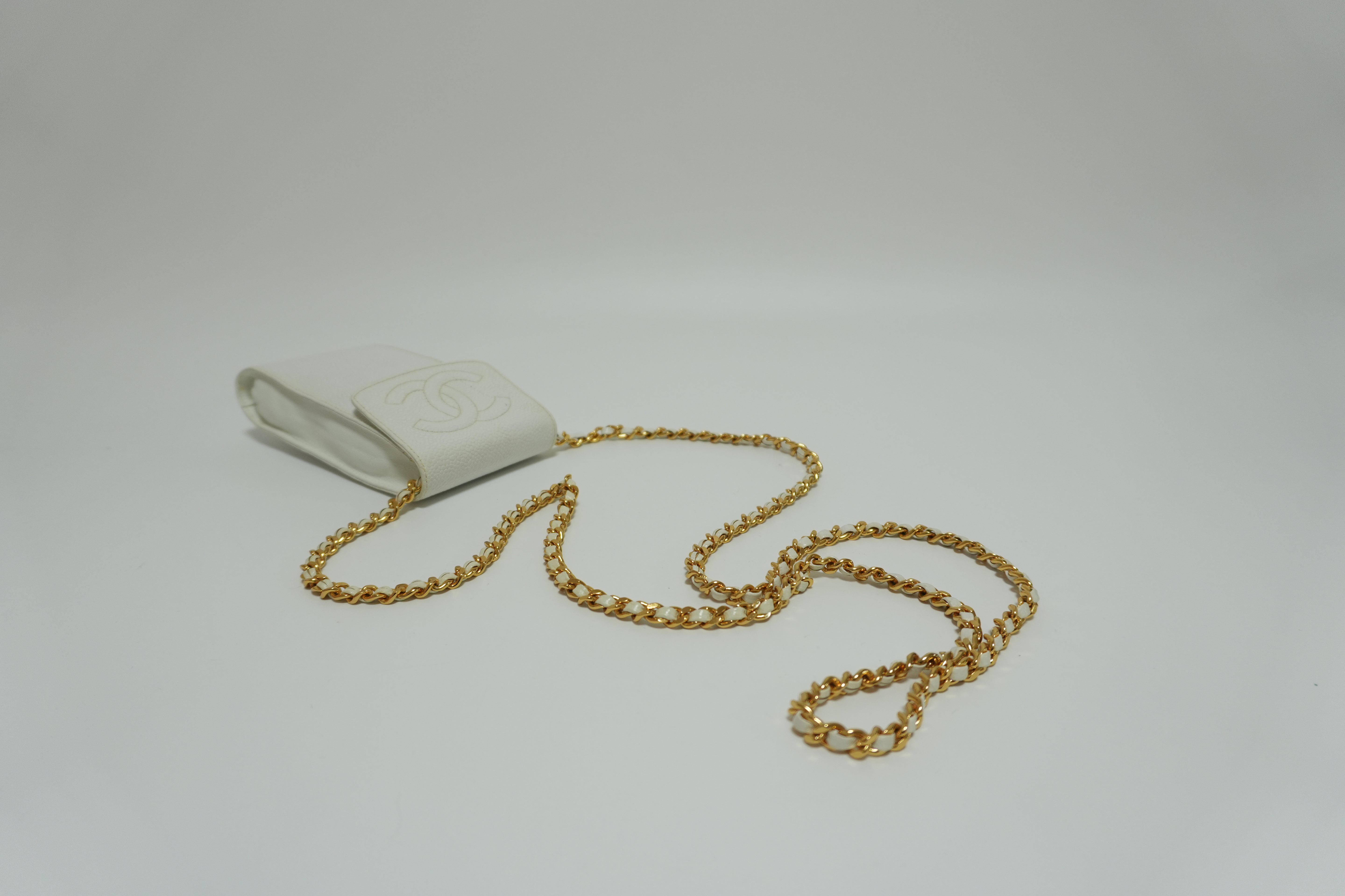 Chanel Caviar Chain Pouch White Used