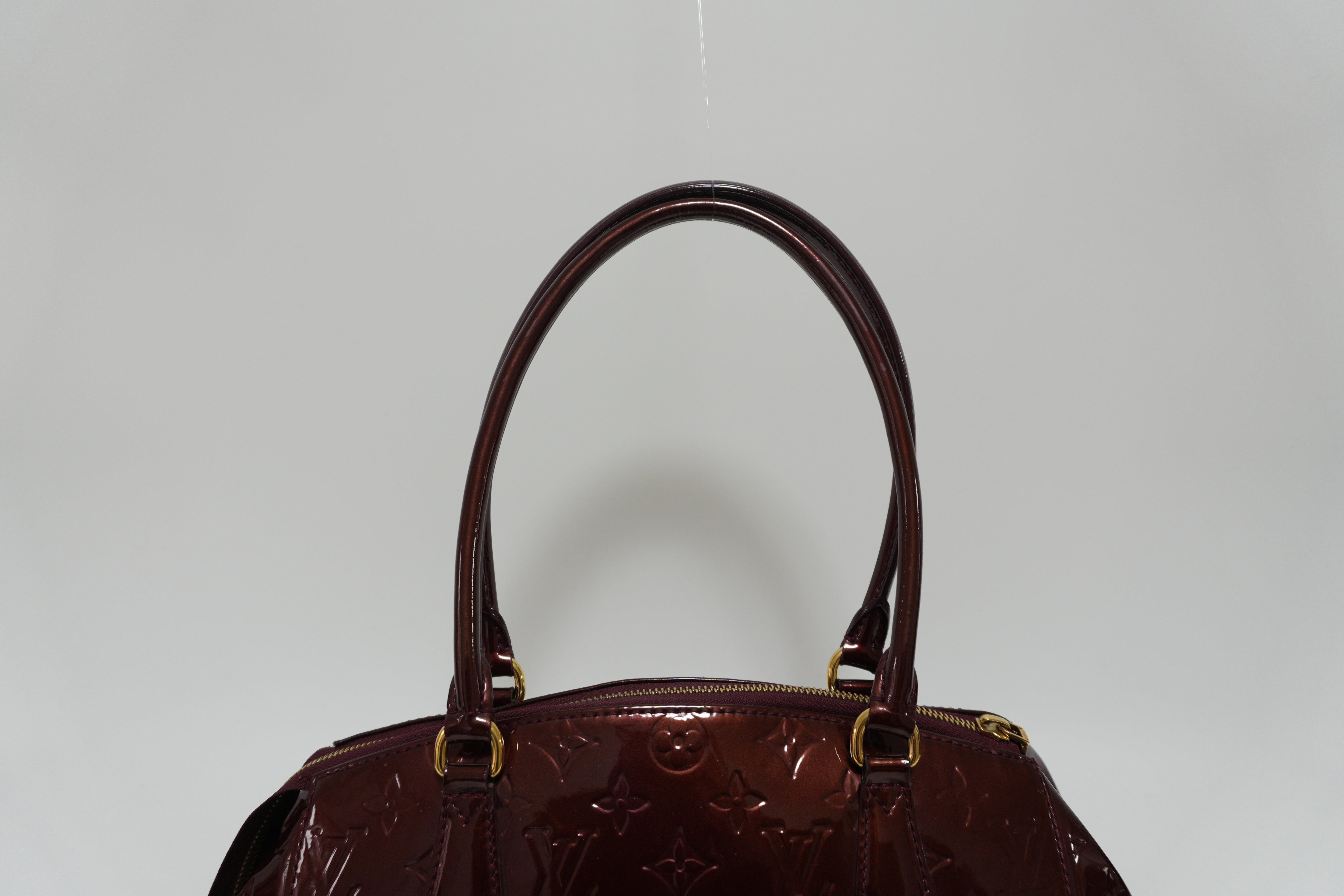 Louis Vuitton Vernis Almond Handbag