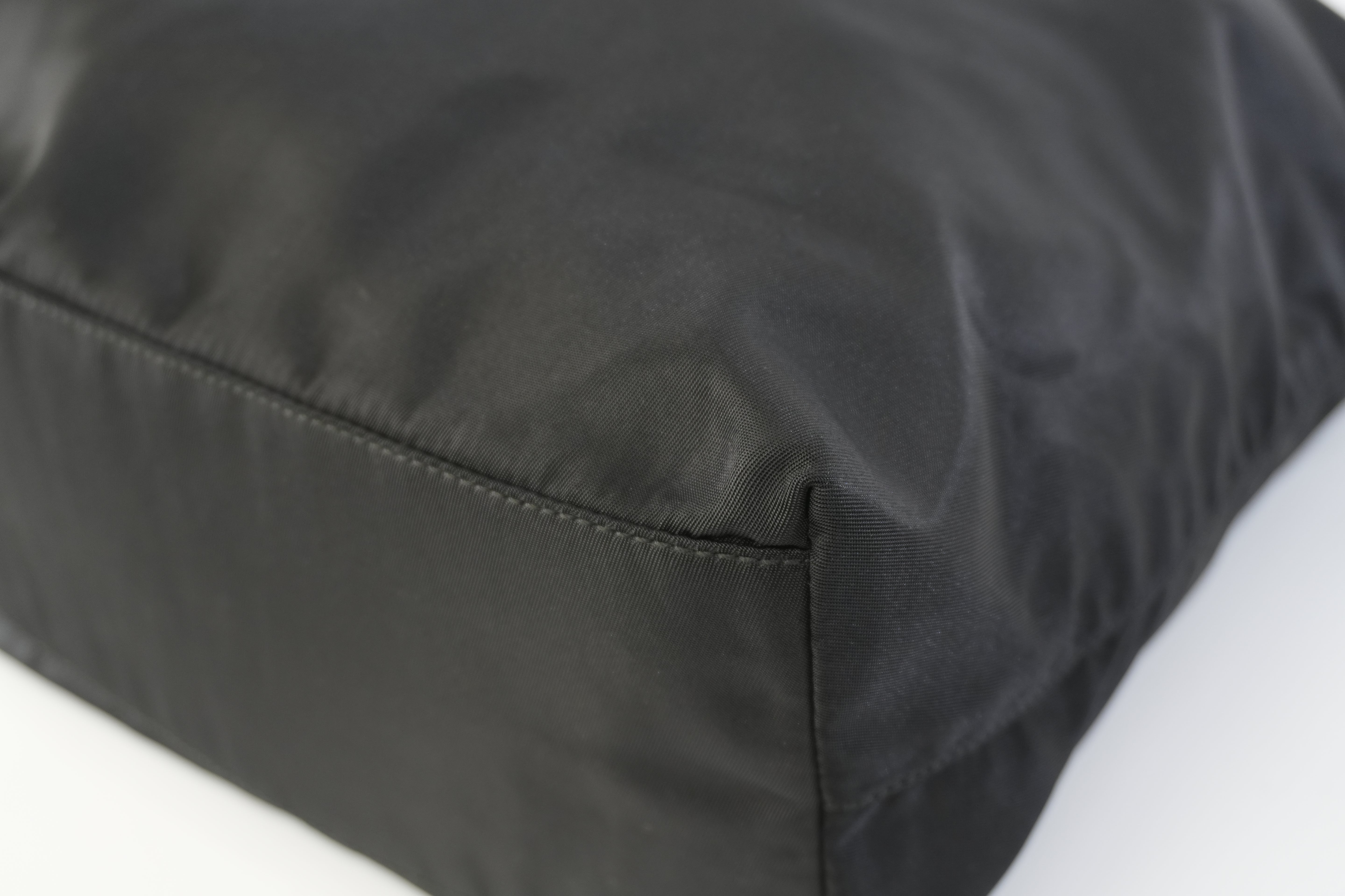 Pre-owned Prada Nylon Shoulder Bag Black