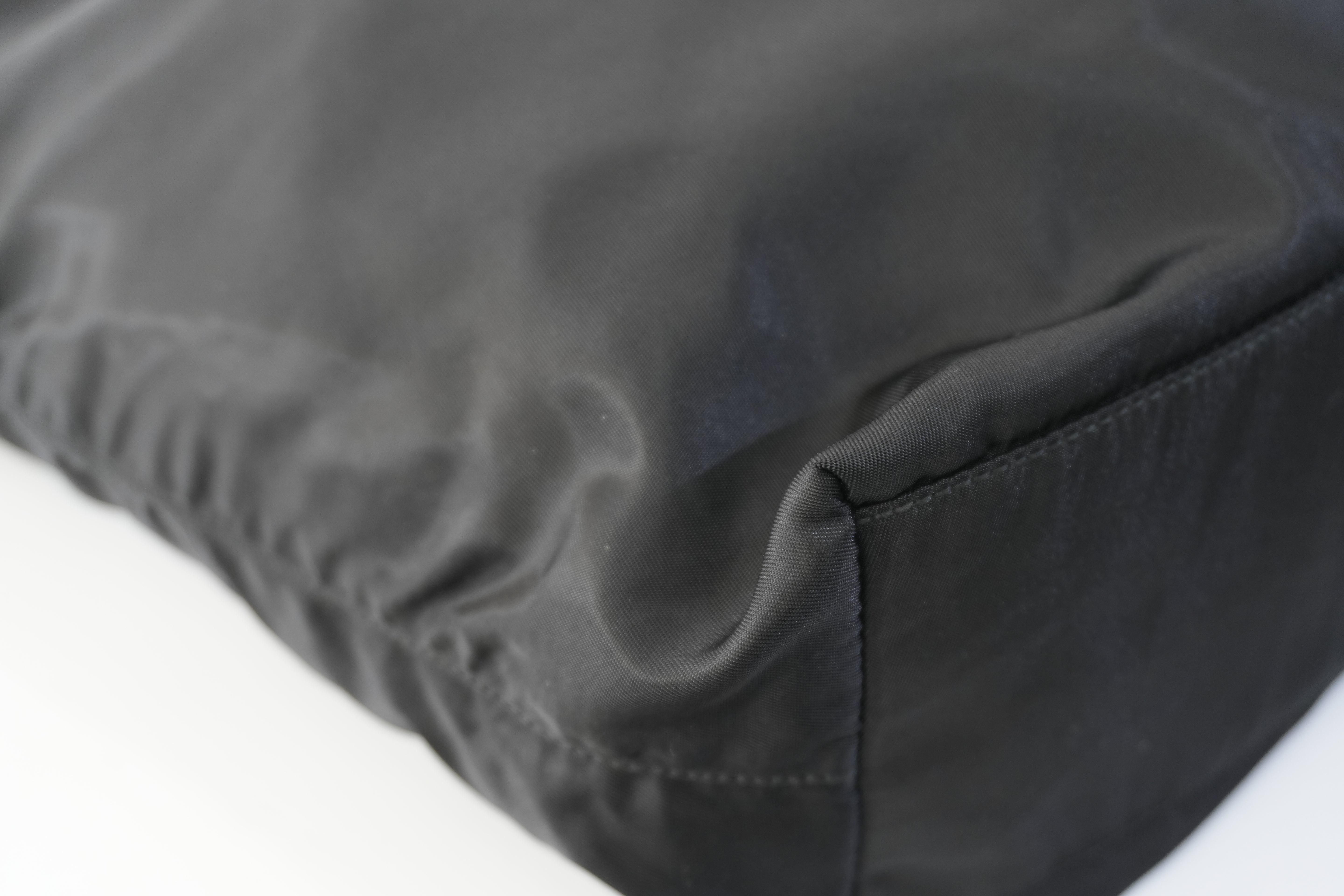 Pre-owned Prada Nylon Shoulder Bag Black
