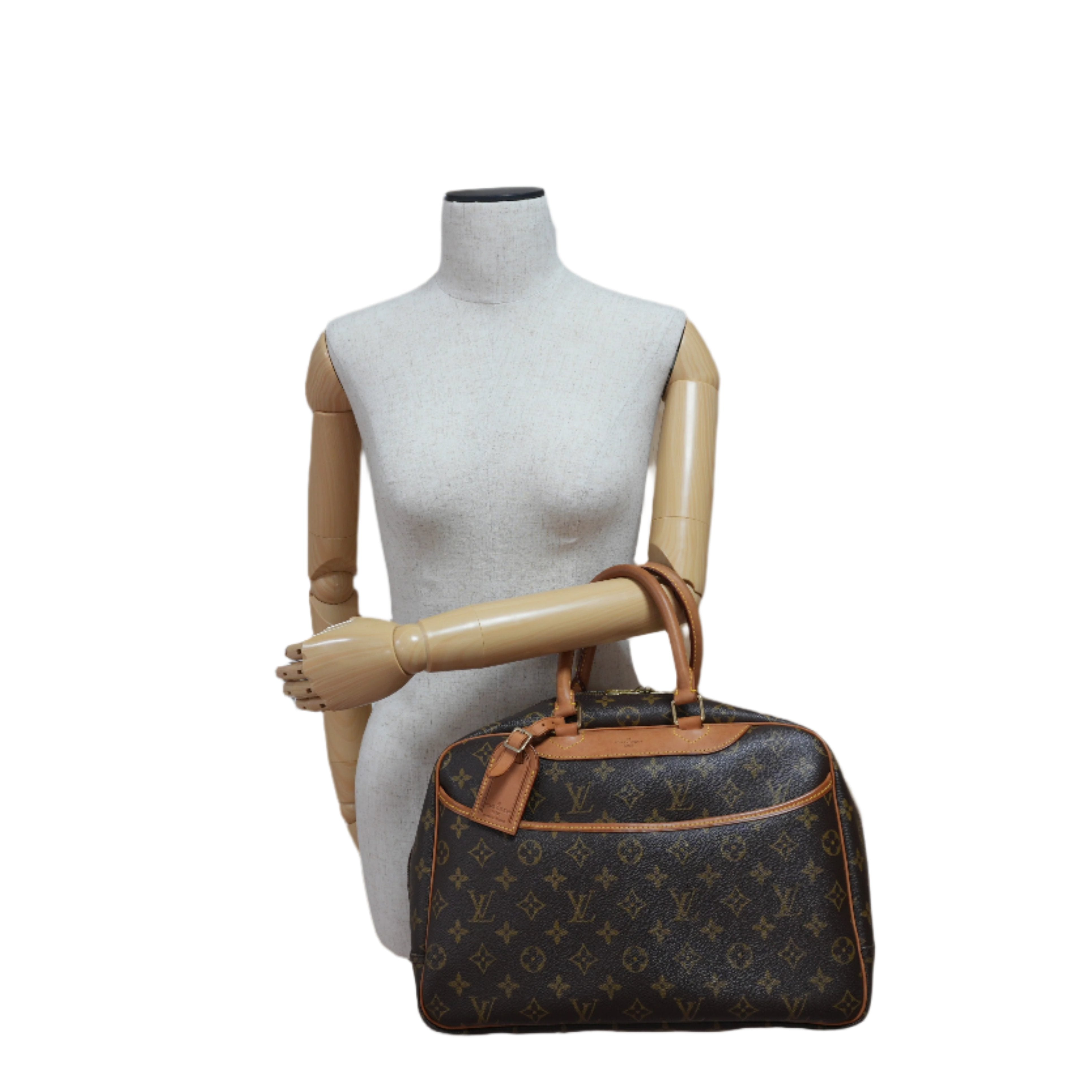 Louis Vuitton Deauville Handbag Used