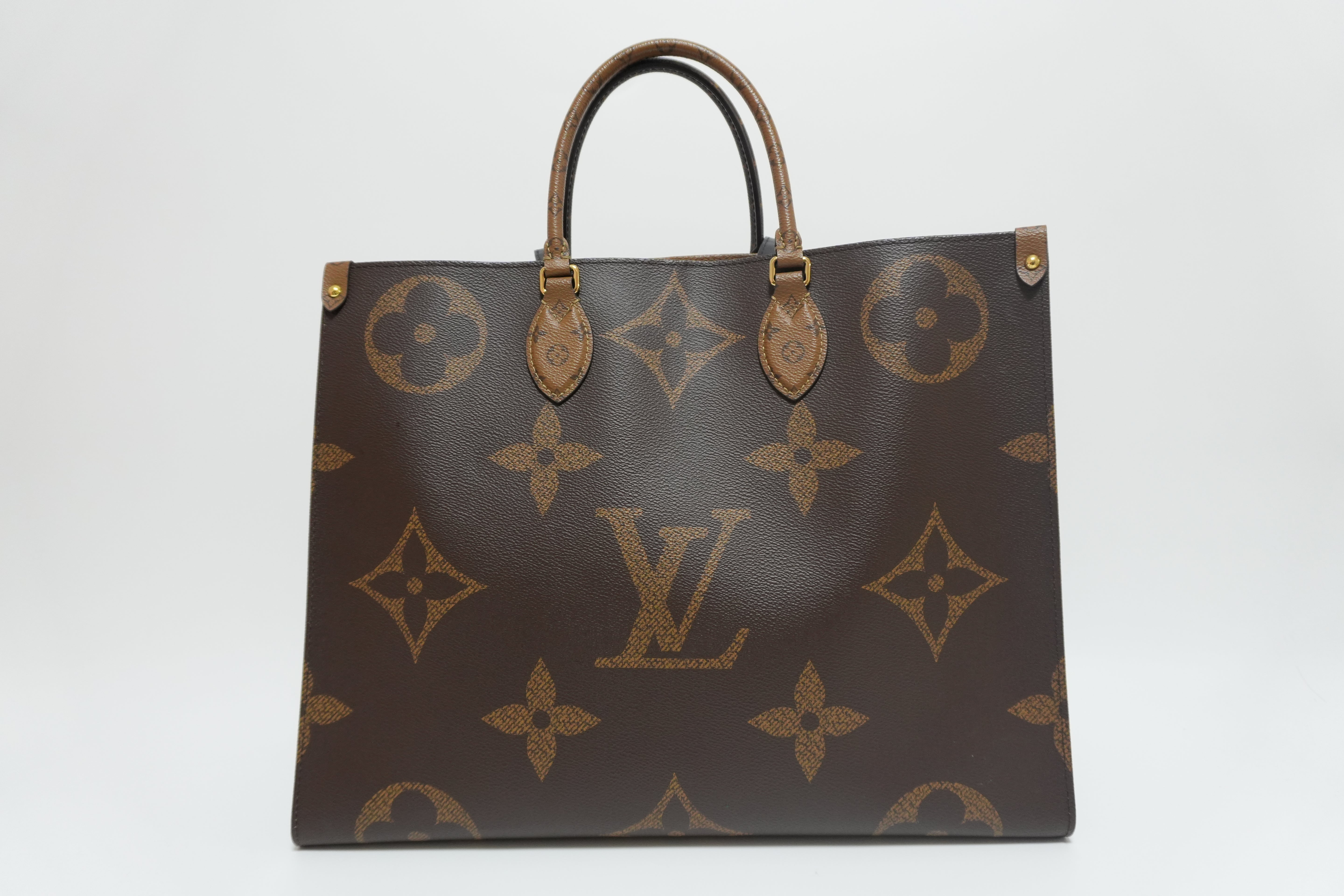 Louis Vuitton Giant Monogram Reverse On the Go GM Used