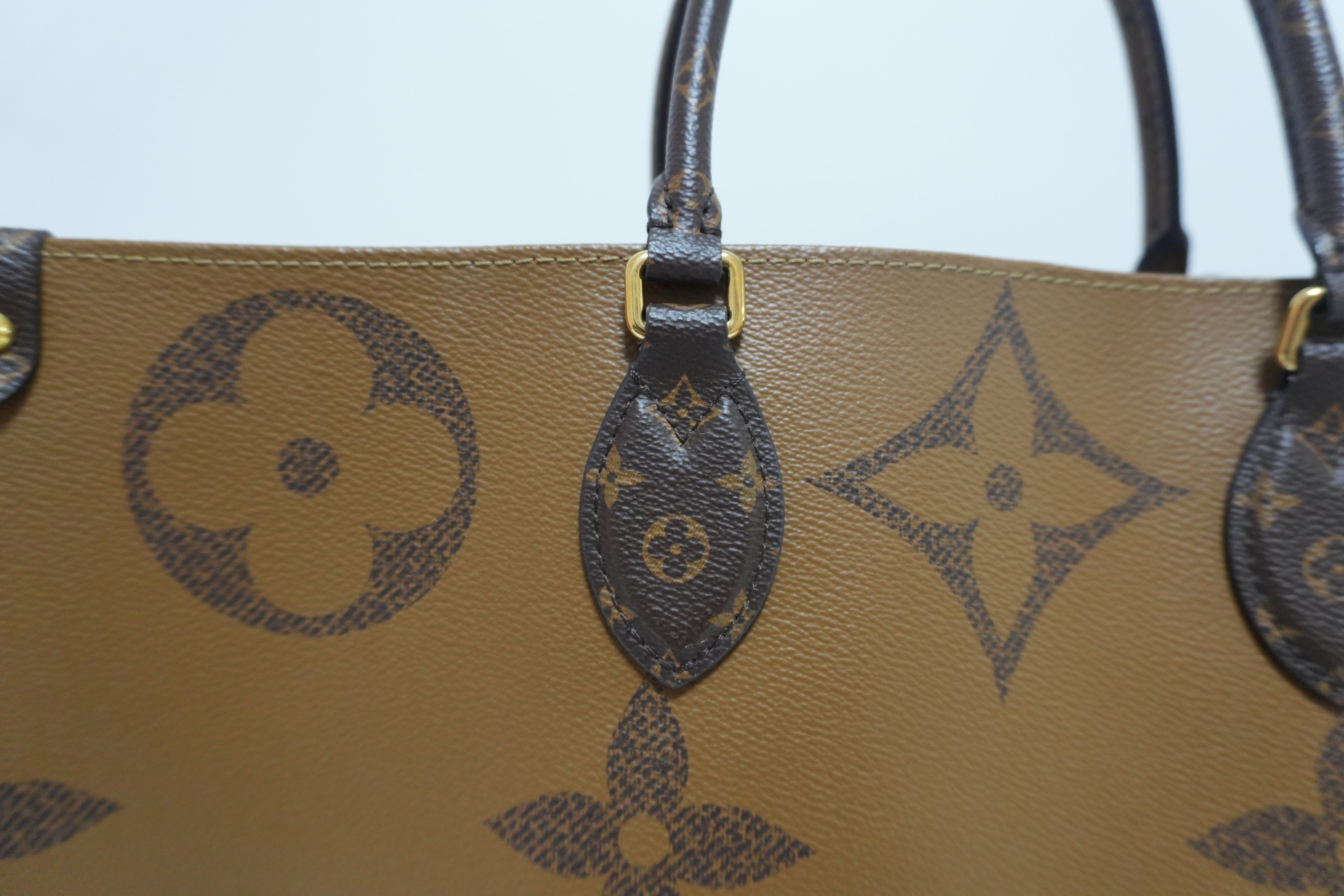 Louis Vuitton Giant Monogram Reverse On the Go GM Used