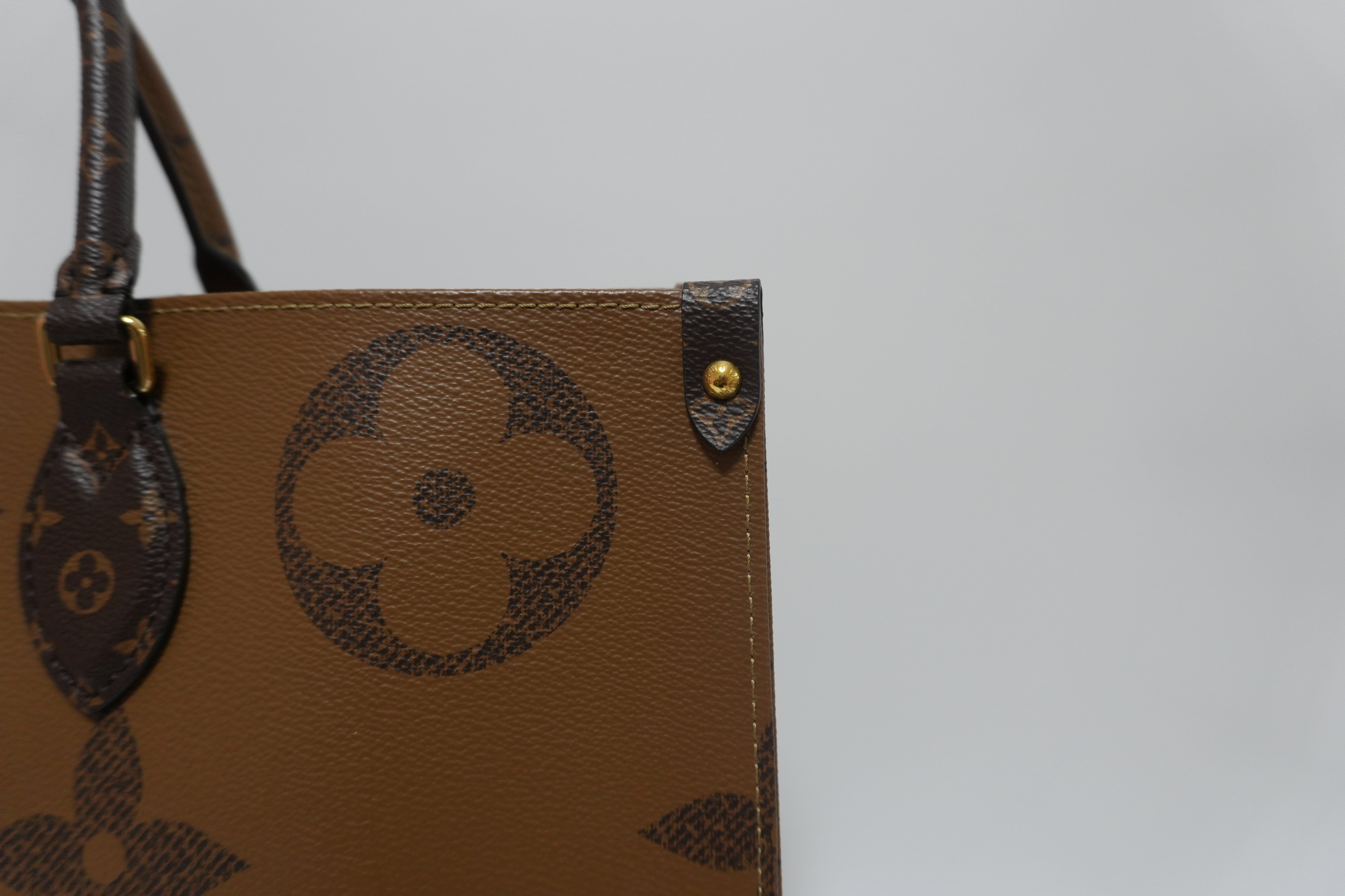 Louis Vuitton Giant Monogram Reverse On the Go GM Used