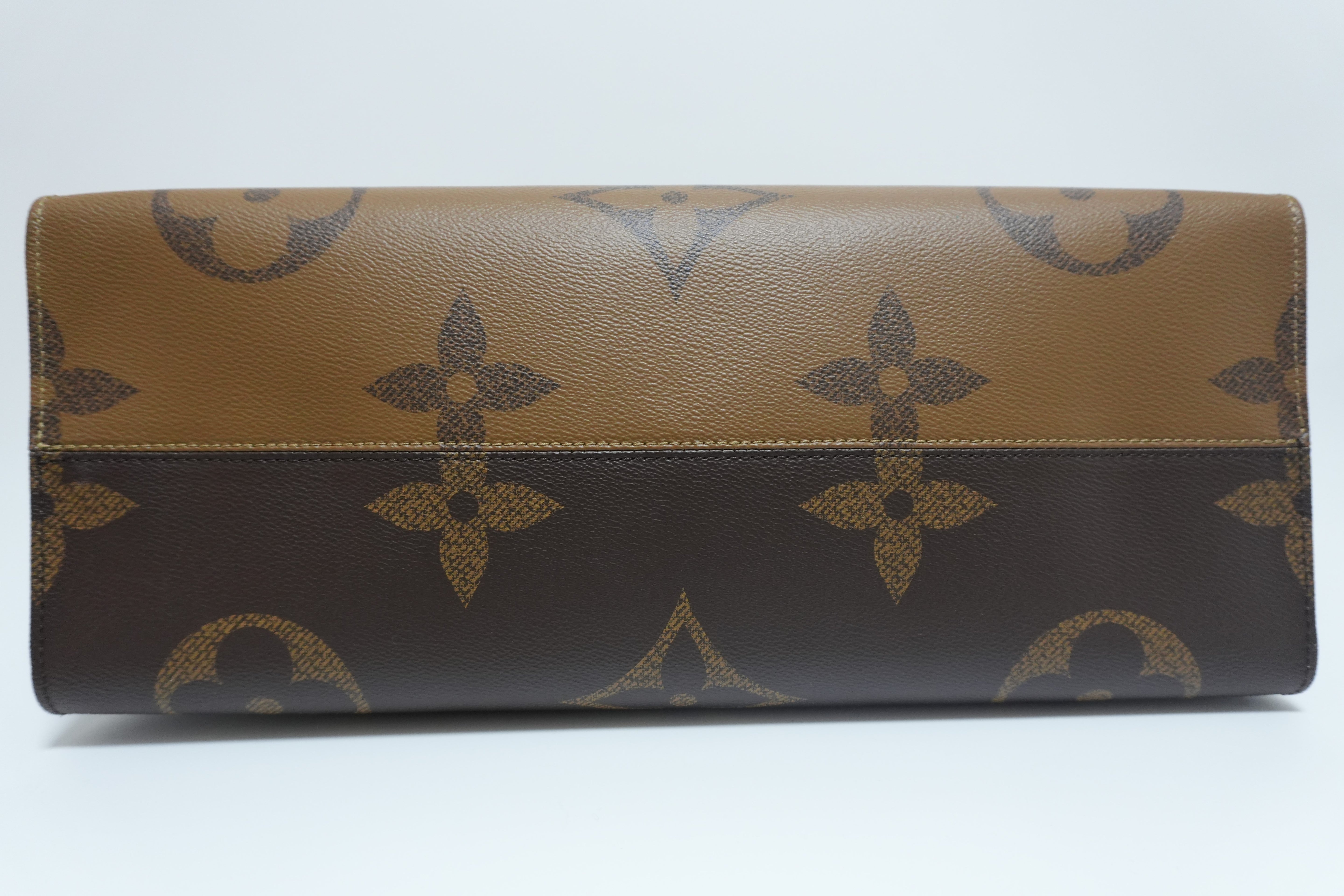 Louis Vuitton Giant Monogram Reverse On the Go GM Used