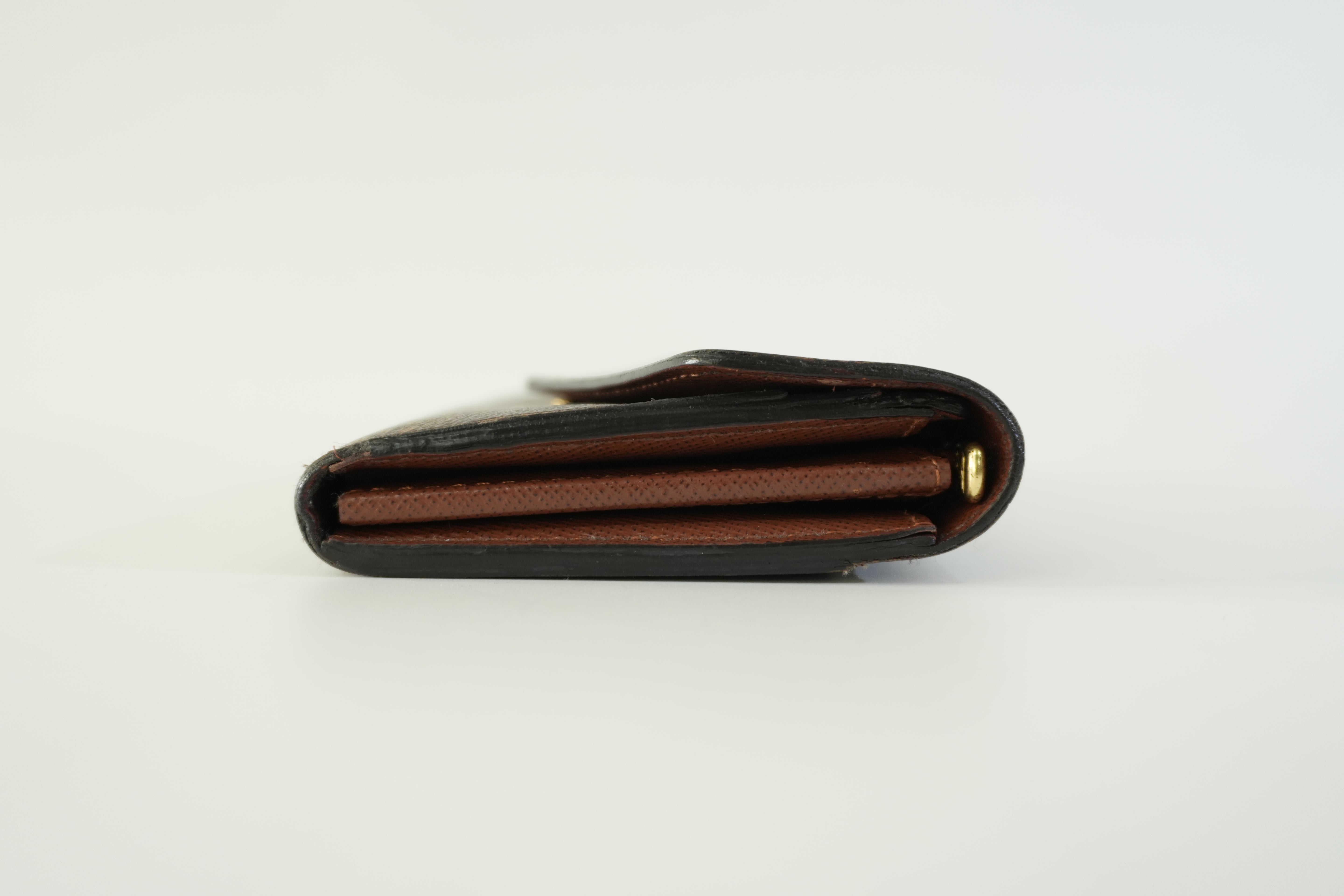 Pre-owned Louis Vuitton Monogram Sarah Wallet