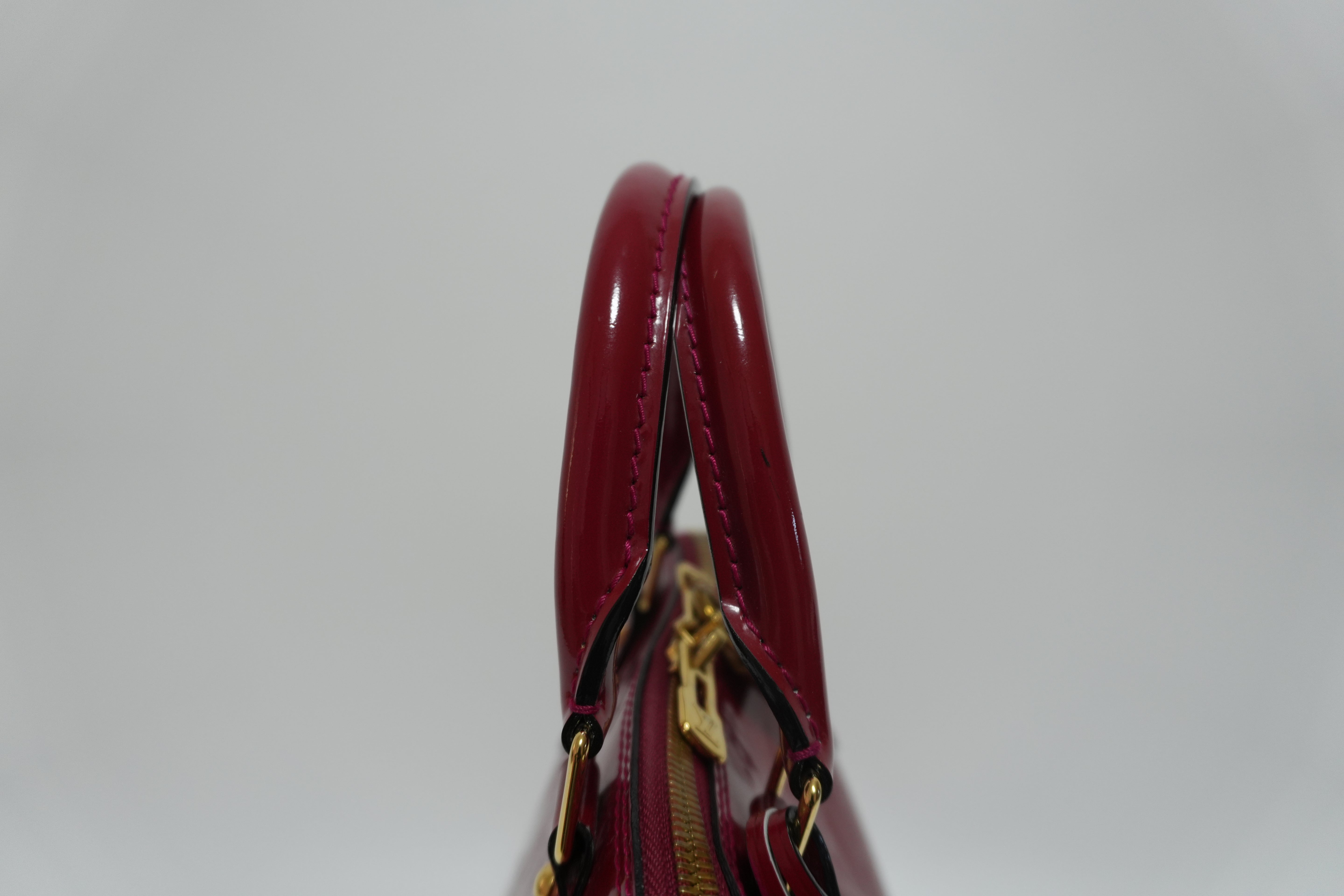 Louis Vuitton Vernis Alma PM Handbag Red Used