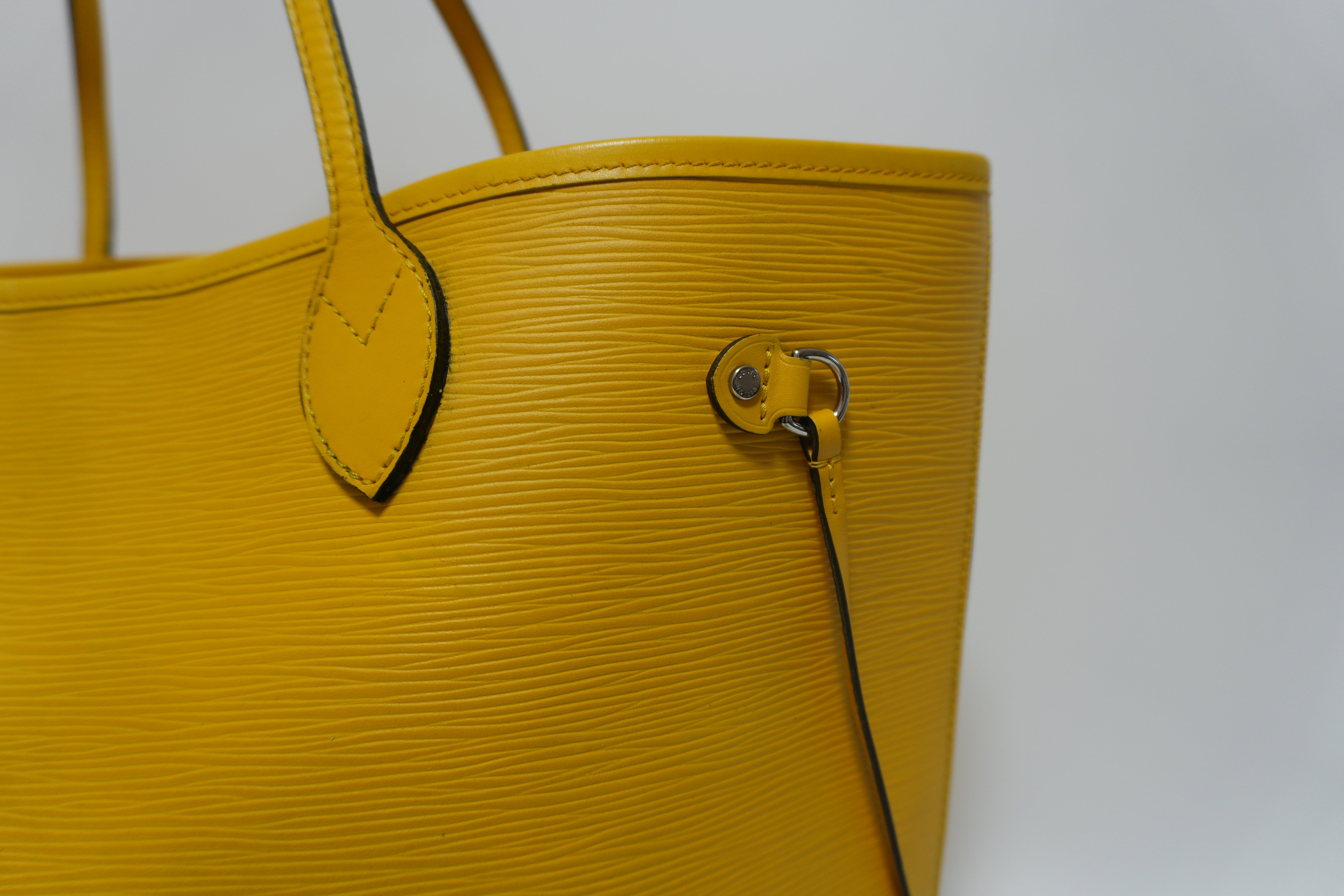 Louis Vuitton Neverfull MM Shoulder Tote Bag Yellow Used