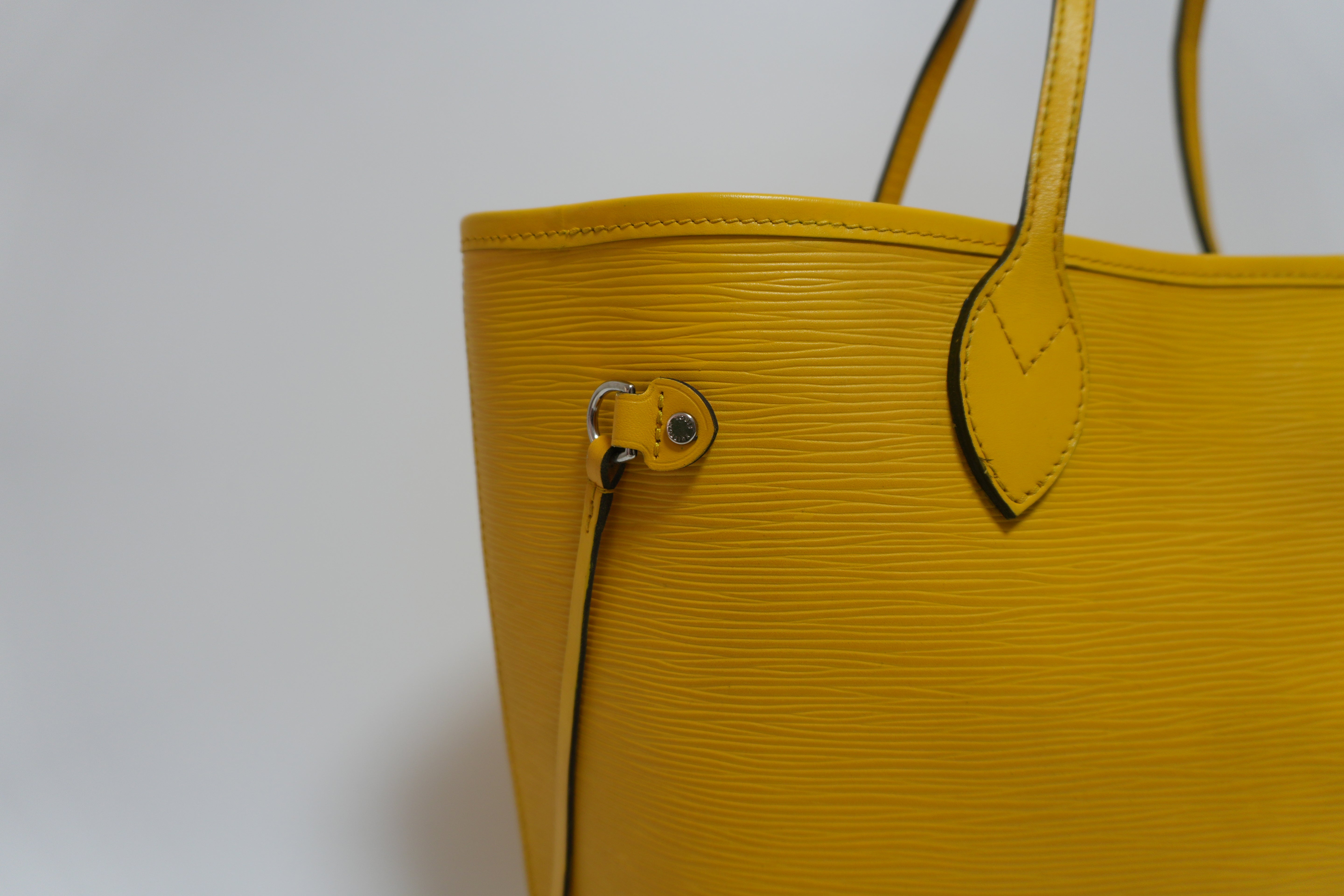 Louis Vuitton Neverfull MM Shoulder Tote Bag Yellow Used