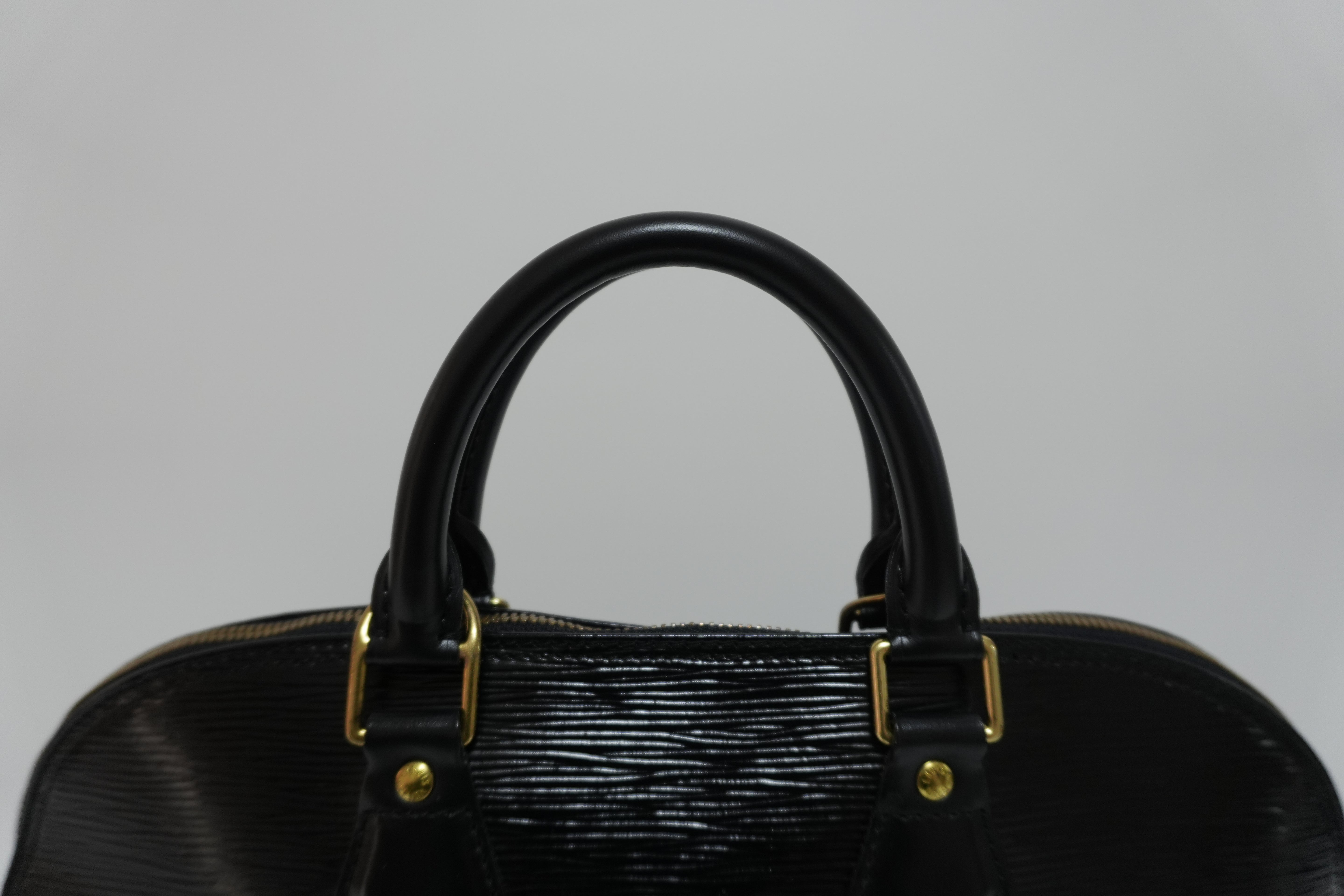 Louis Vuitton Epi Alma PM Handbag Black Used