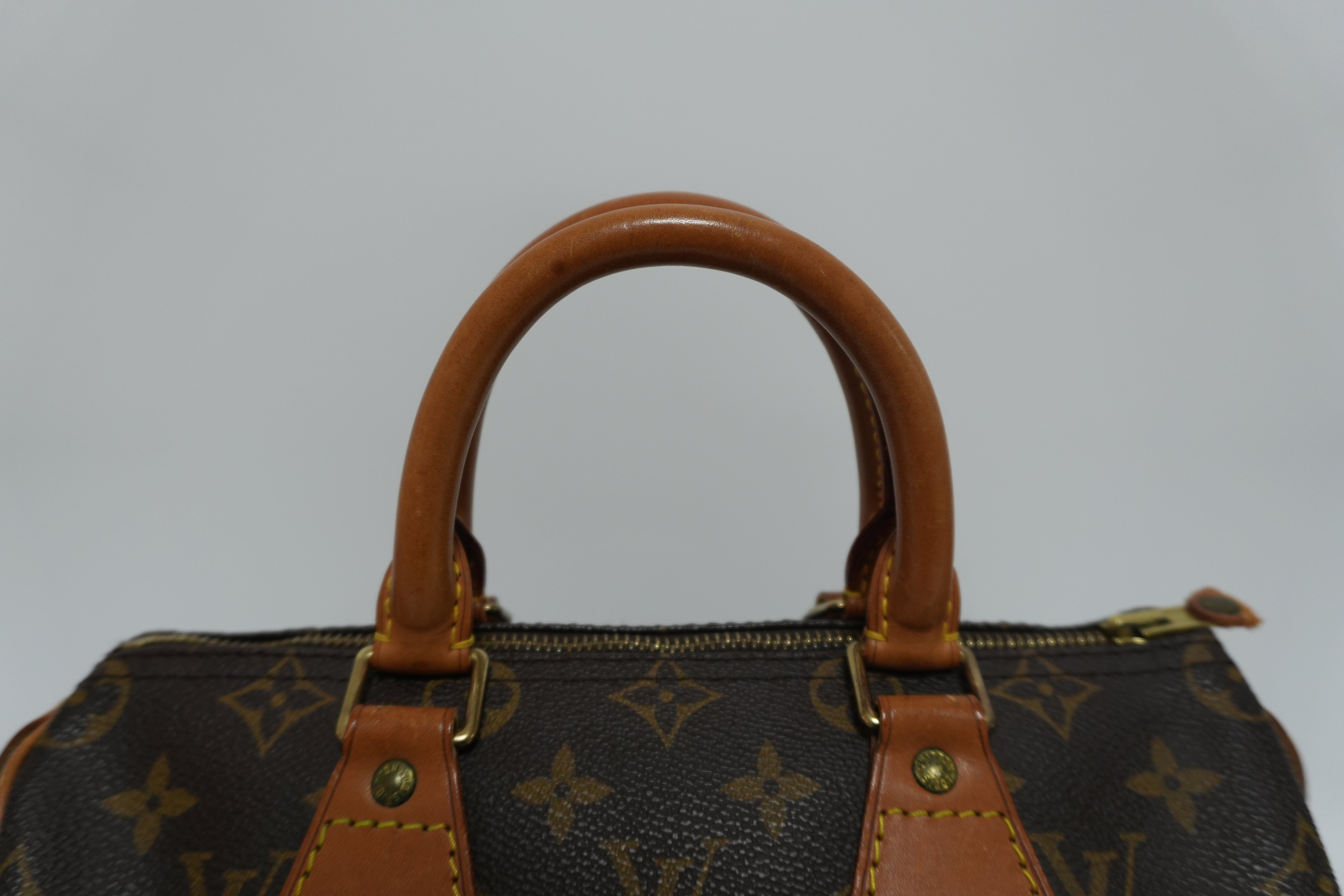 Louis Vuitton Monogram Speedy 25 Handbag Used