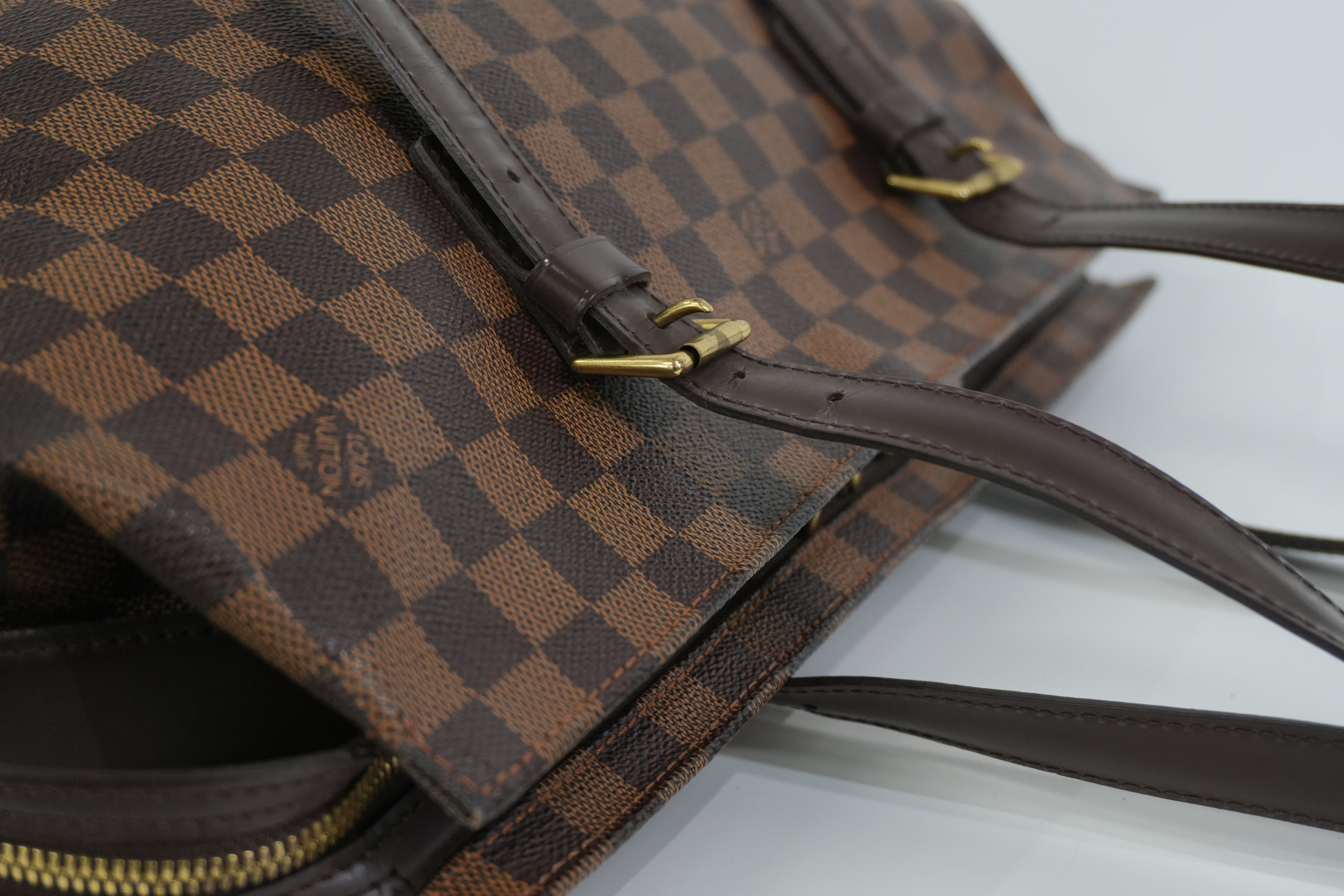 Pre-Owned Louis Vuitton Damier Ebene Chelsea Tote Bag