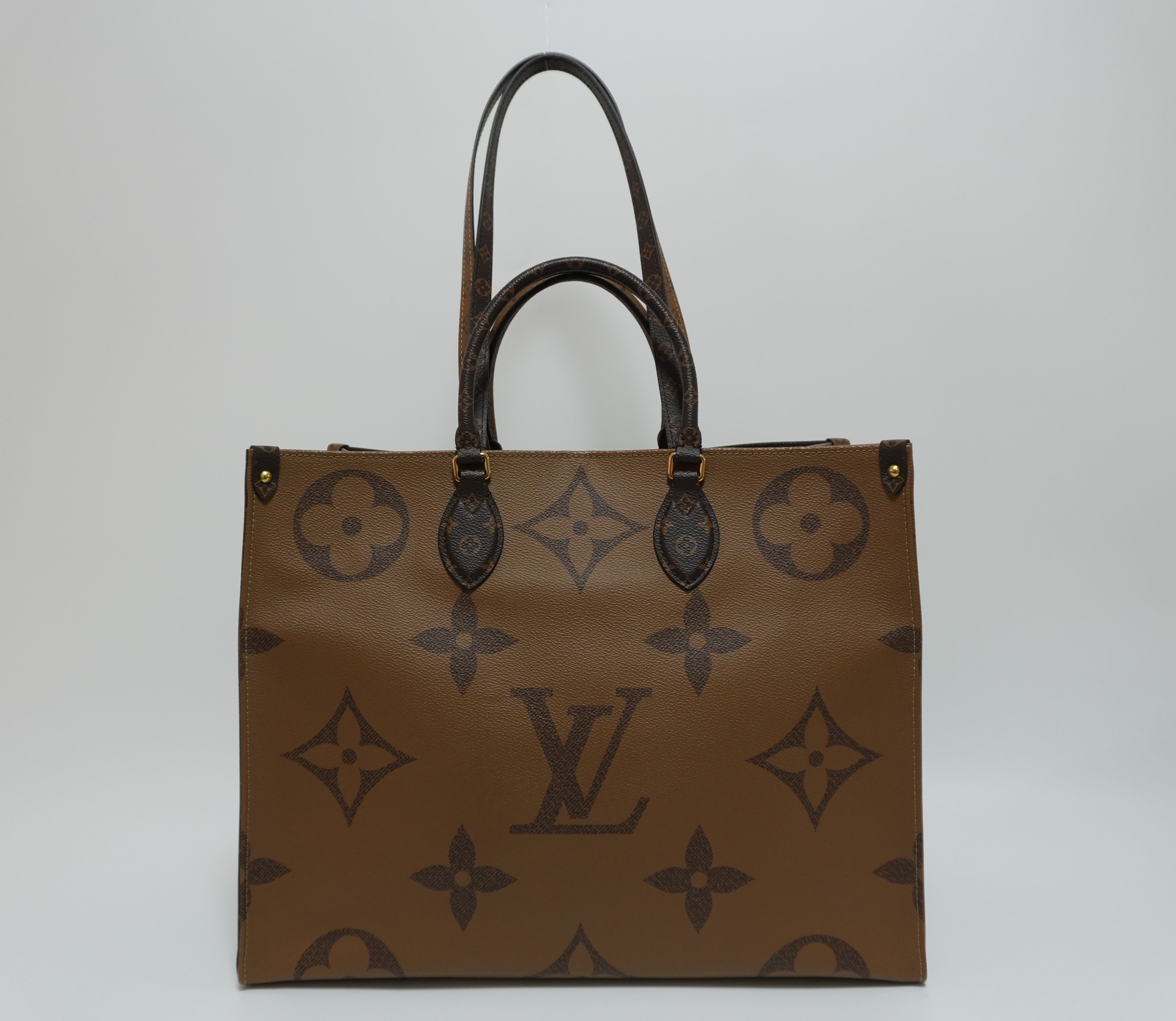 Louis Vuitton Reverse Giant On the Go GM Tote Bag Used