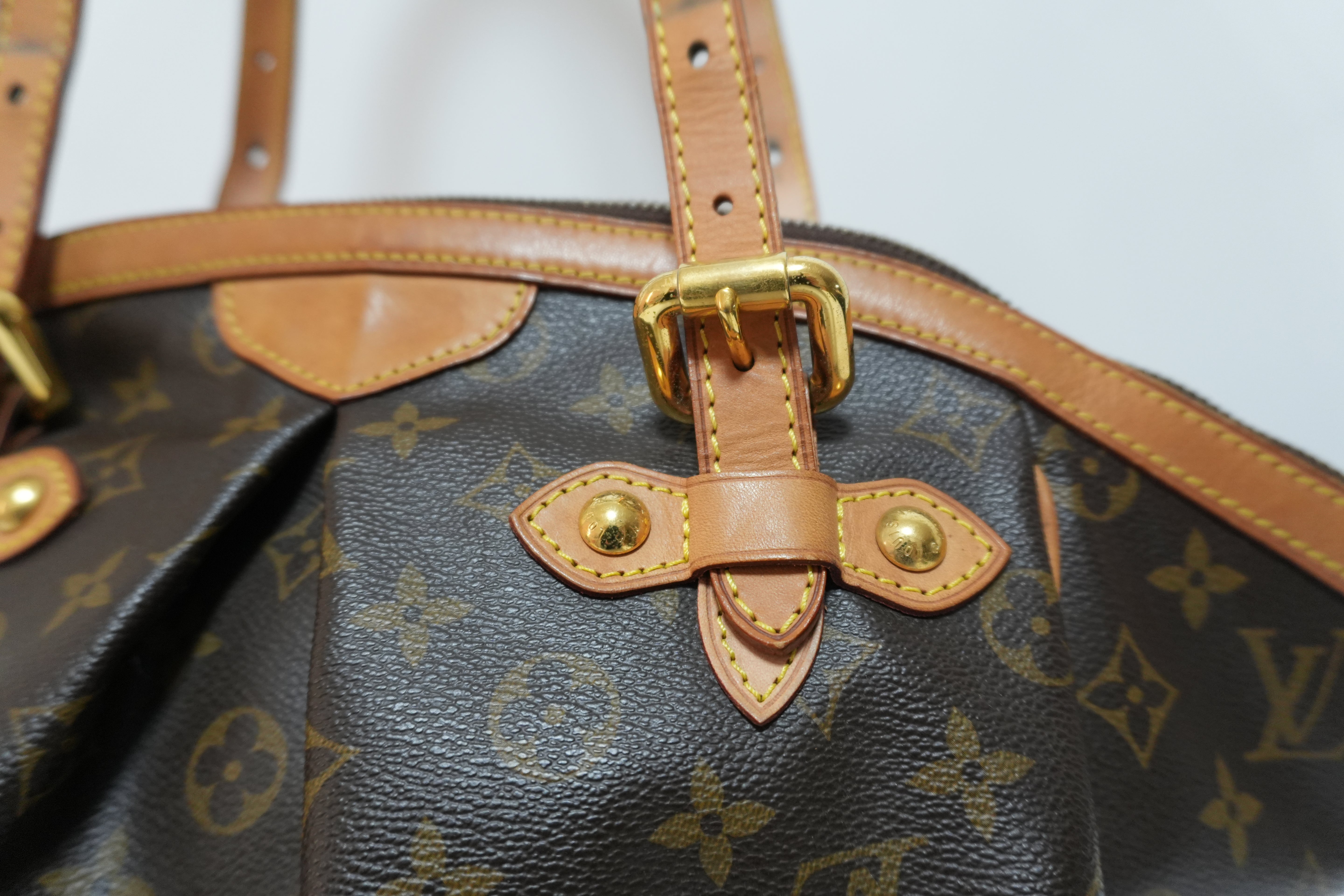 Louis Vuitton Monogram Tivoli GM Shoulder Bag Used