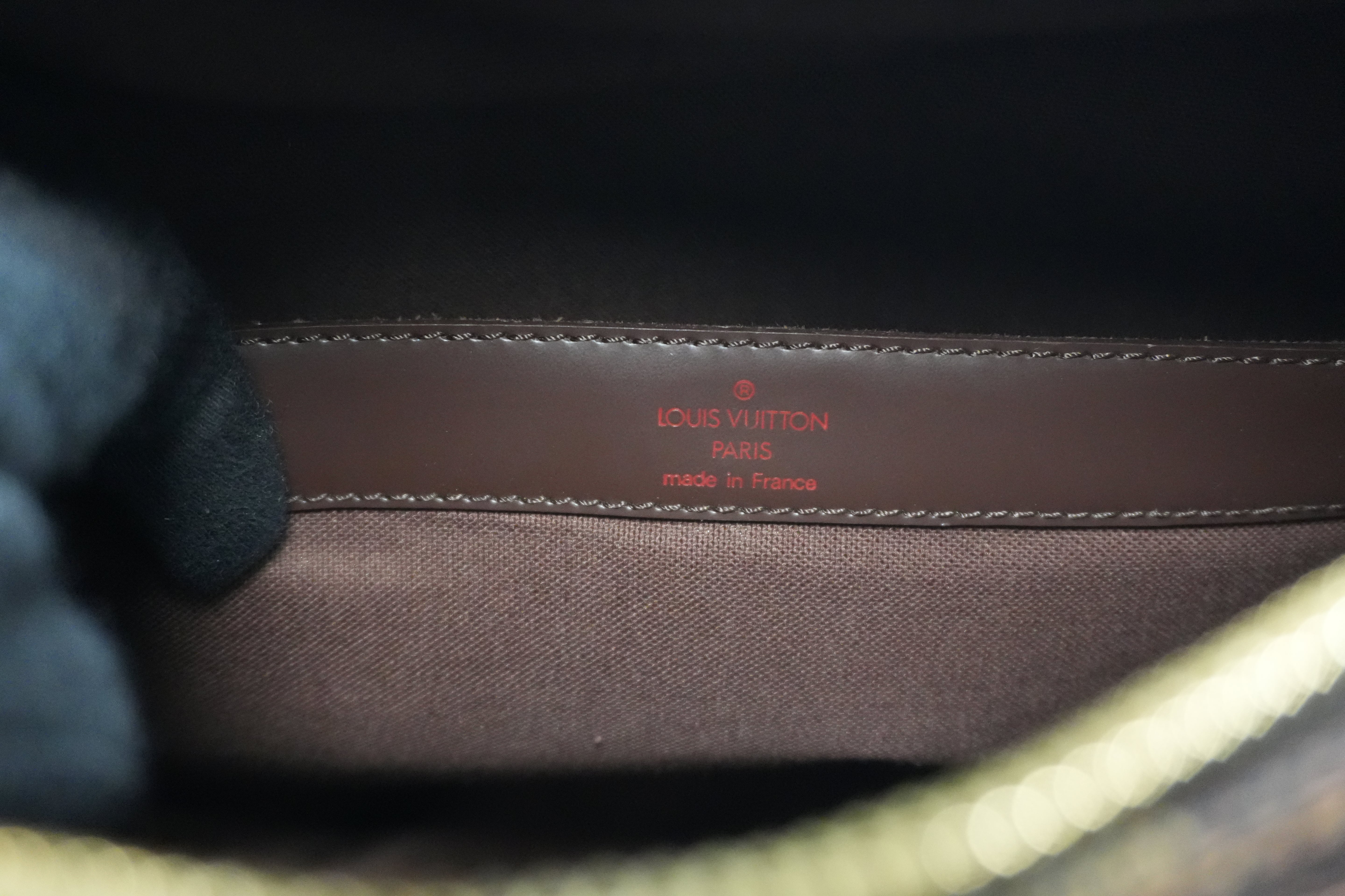 Louis Vuitton Damier Ebene Naviglio Messenger Bag Used